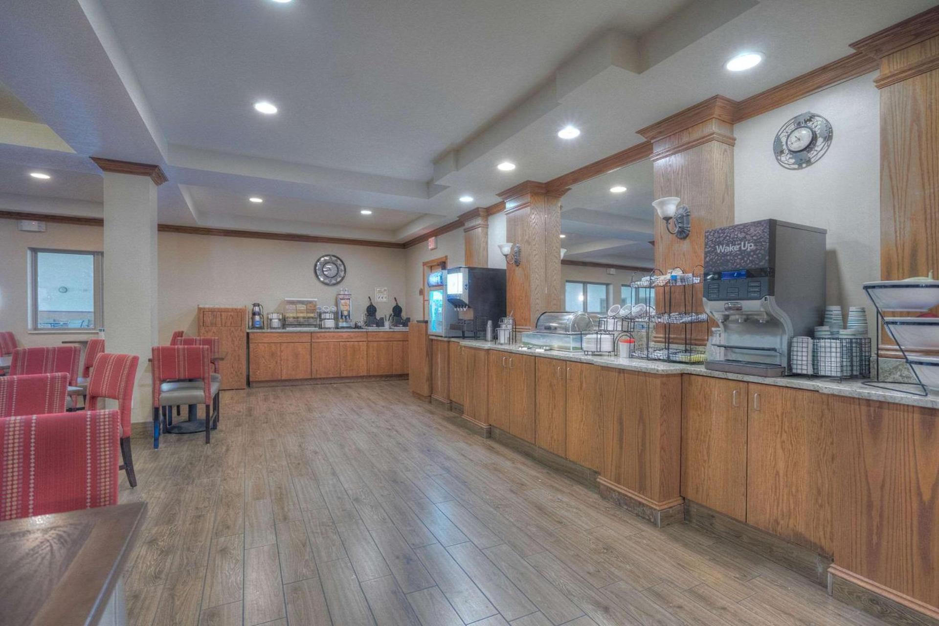 Comfort Inn & Suites photo 43