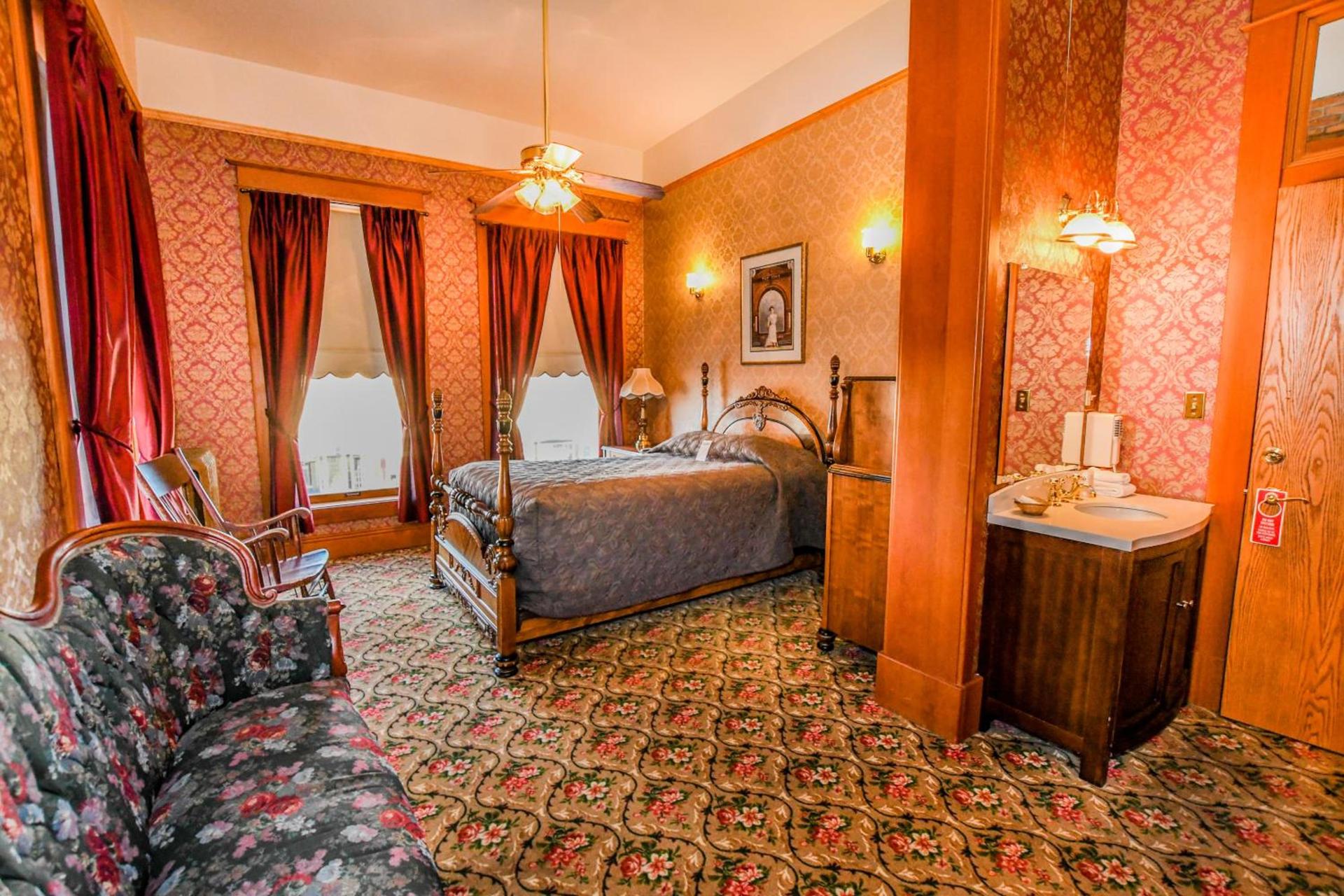 Irma Hotel photo 68
