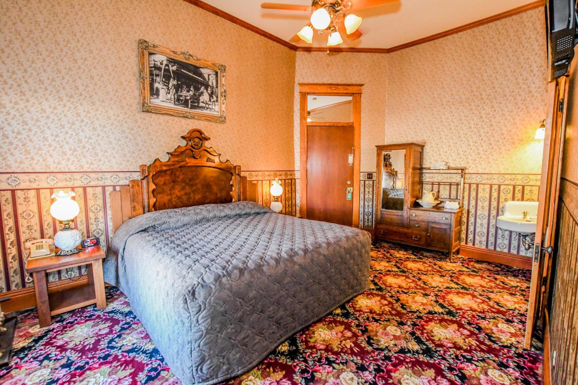 Irma Hotel photo 33