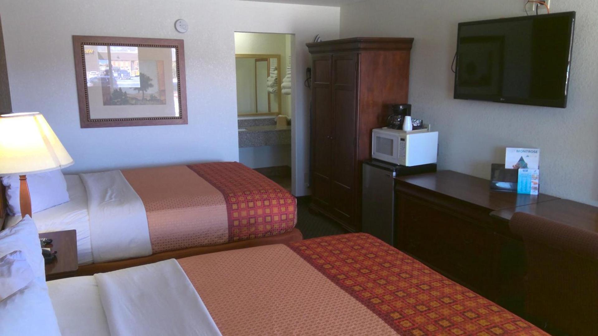 1st Interstate Inn Montrose photo 3