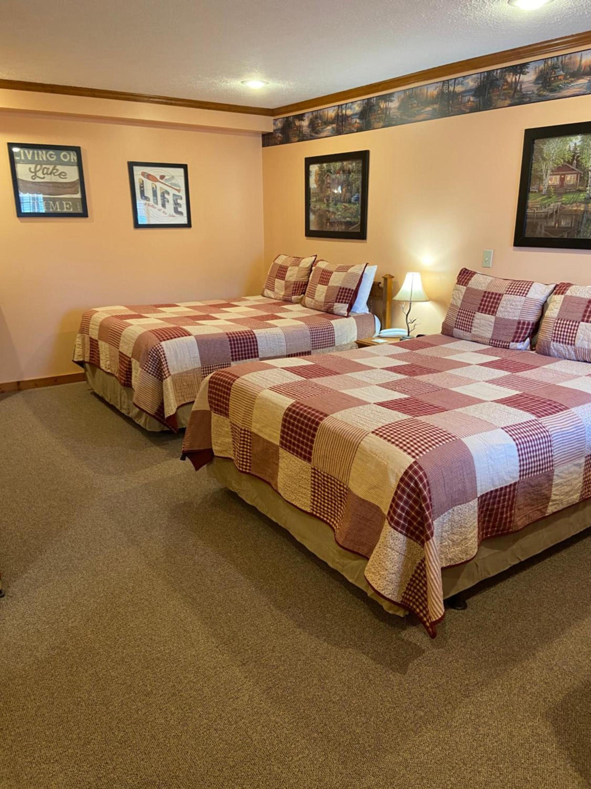 The Garrett Inn photo 42