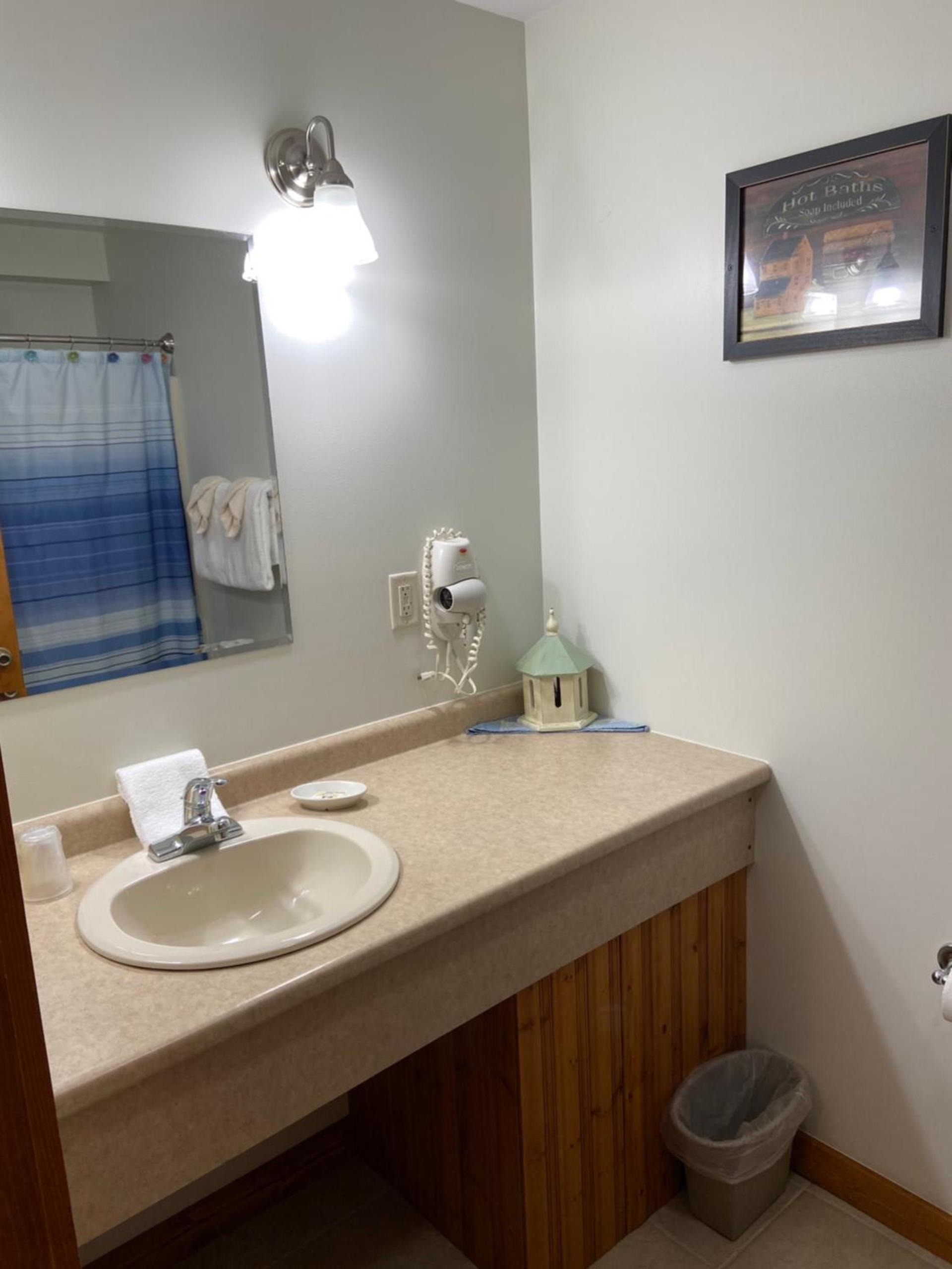 The Garrett Inn photo 8