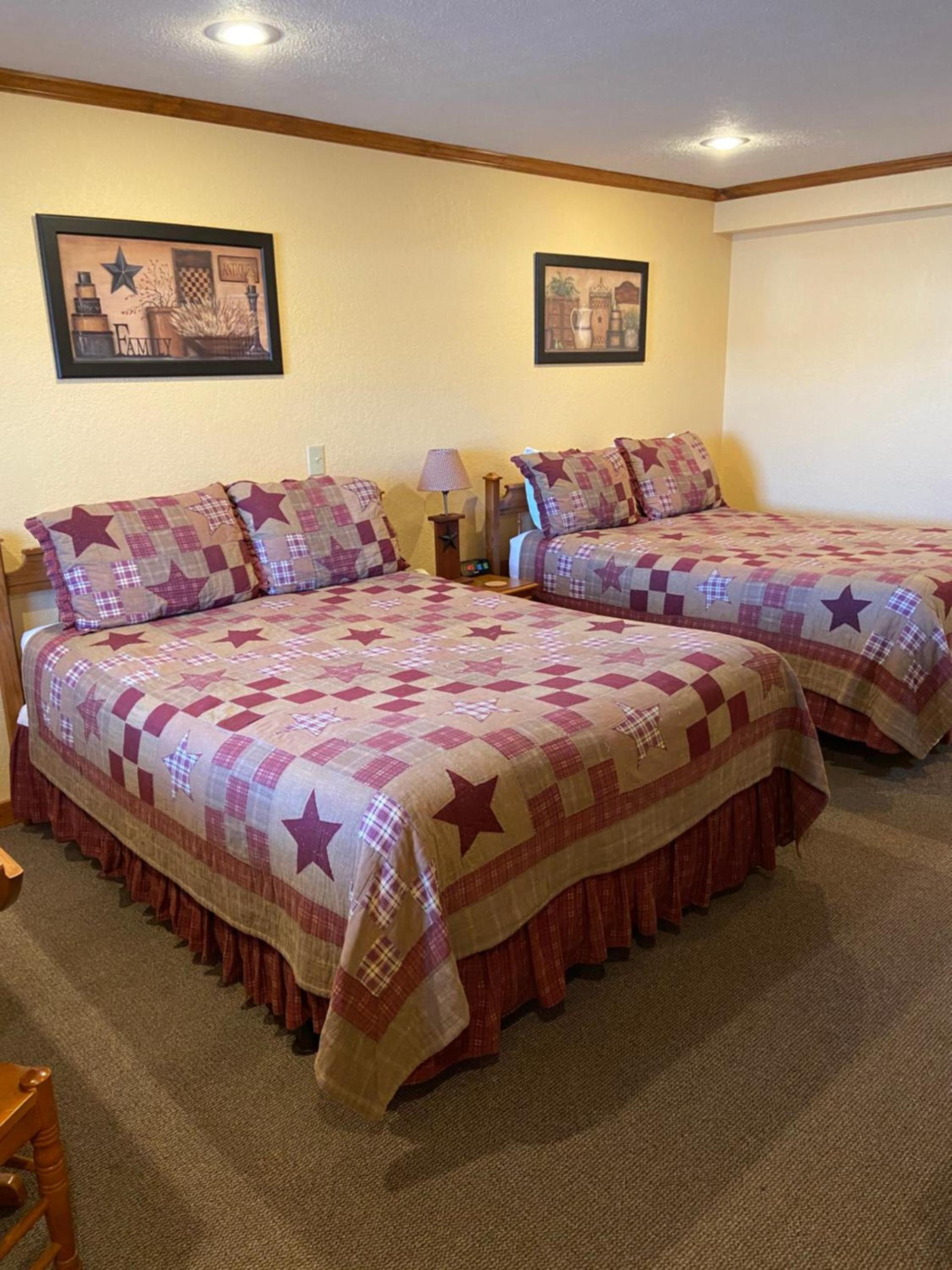 The Garrett Inn photo 25