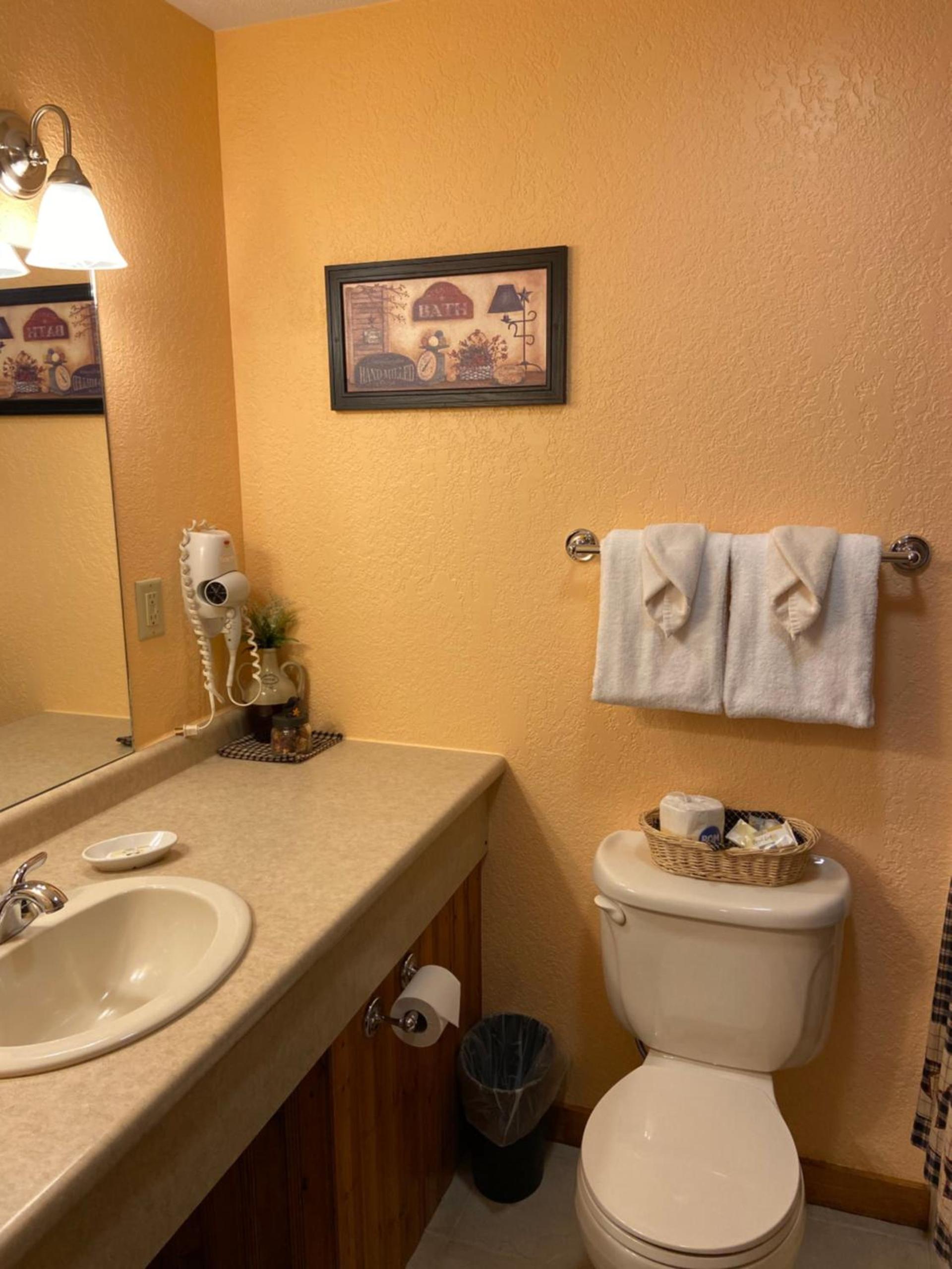 The Garrett Inn photo 74