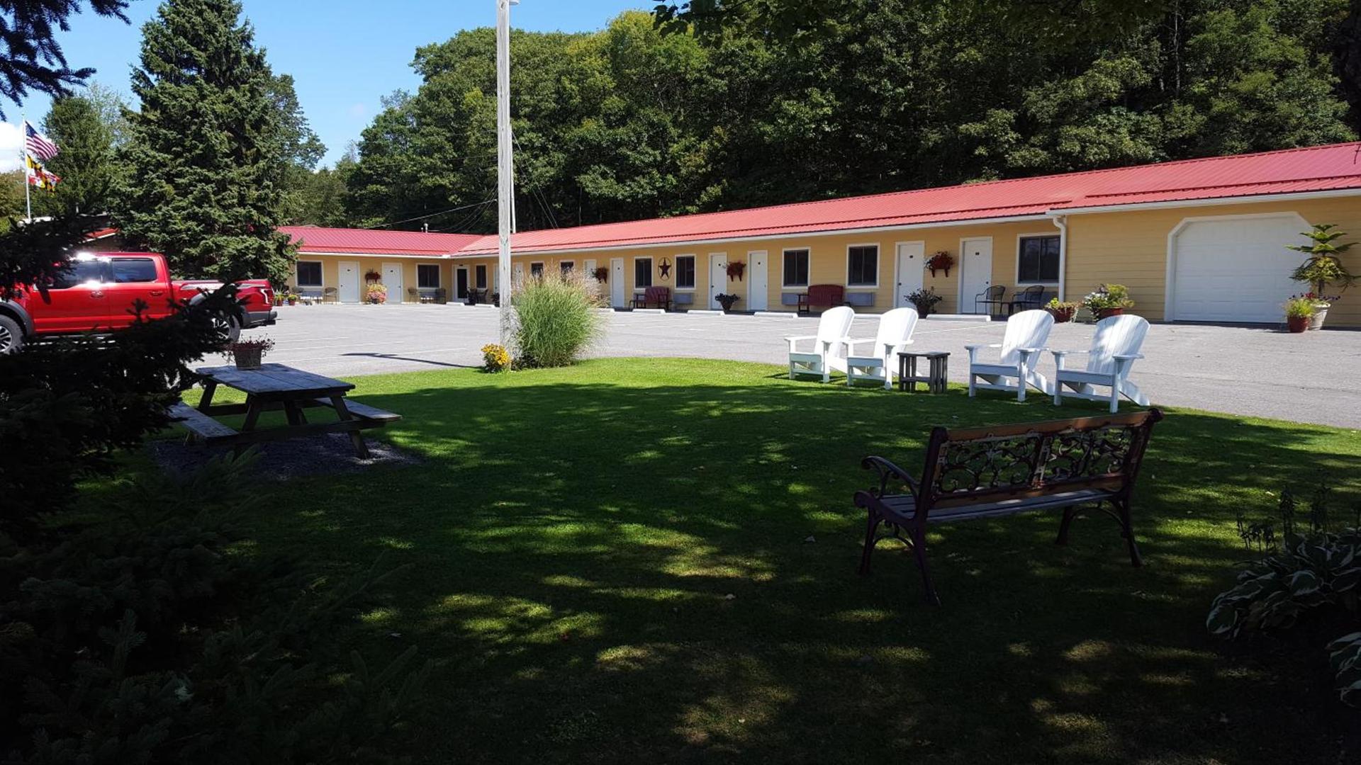 The Garrett Inn photo 89