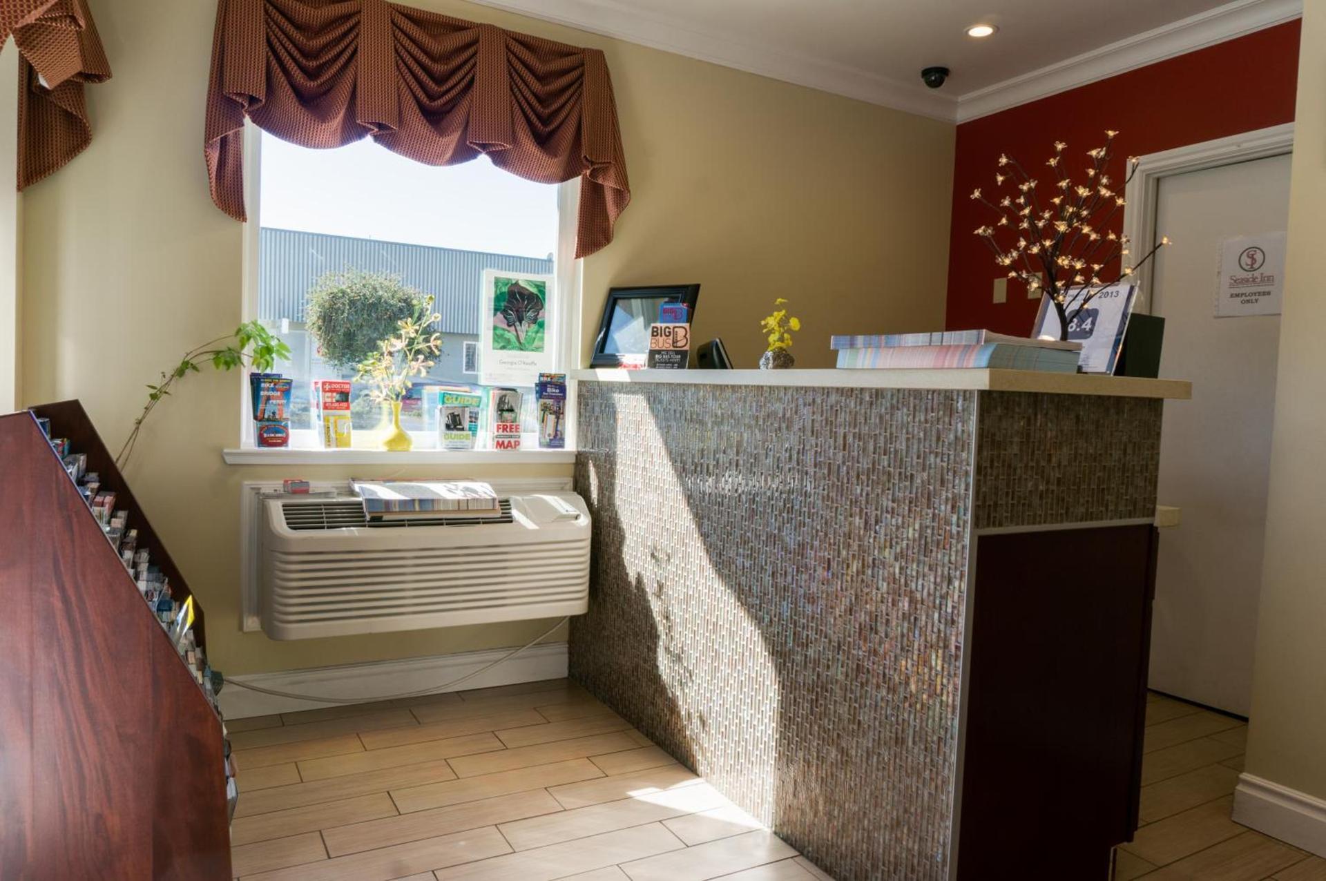 Seaside Inn photo 18