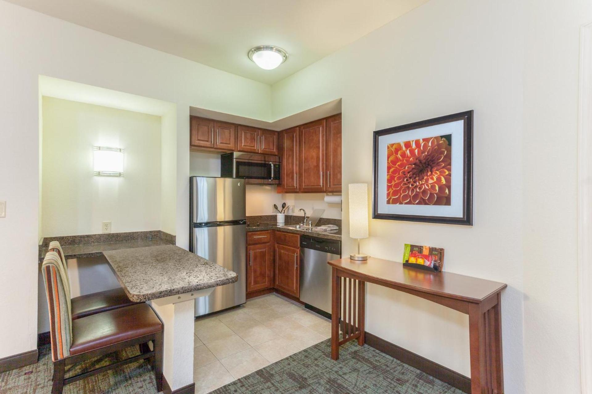 Staybridge Suites North Brunswick by IHG photo 7