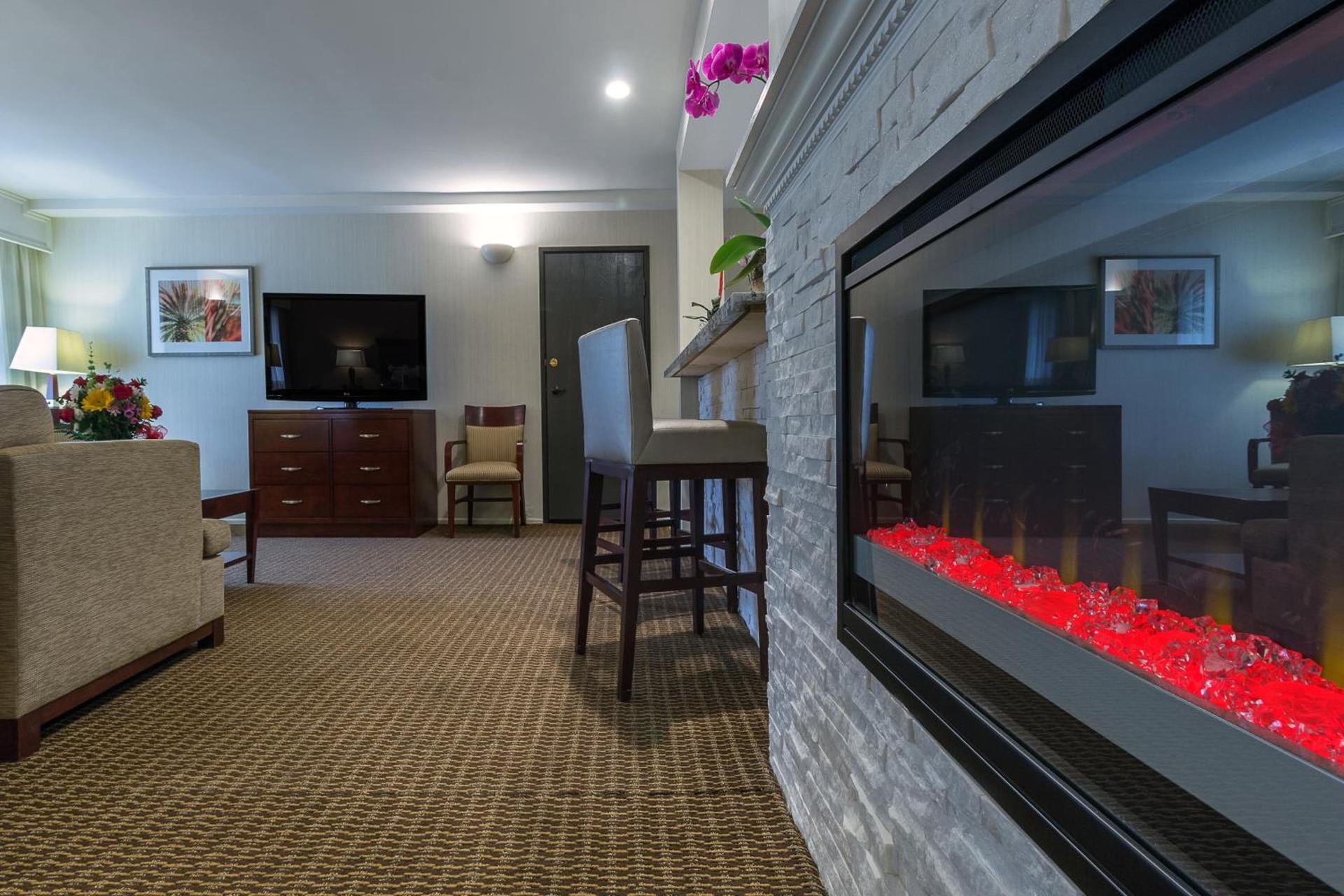 Best Western Plus Carpinteria Inn photo 99