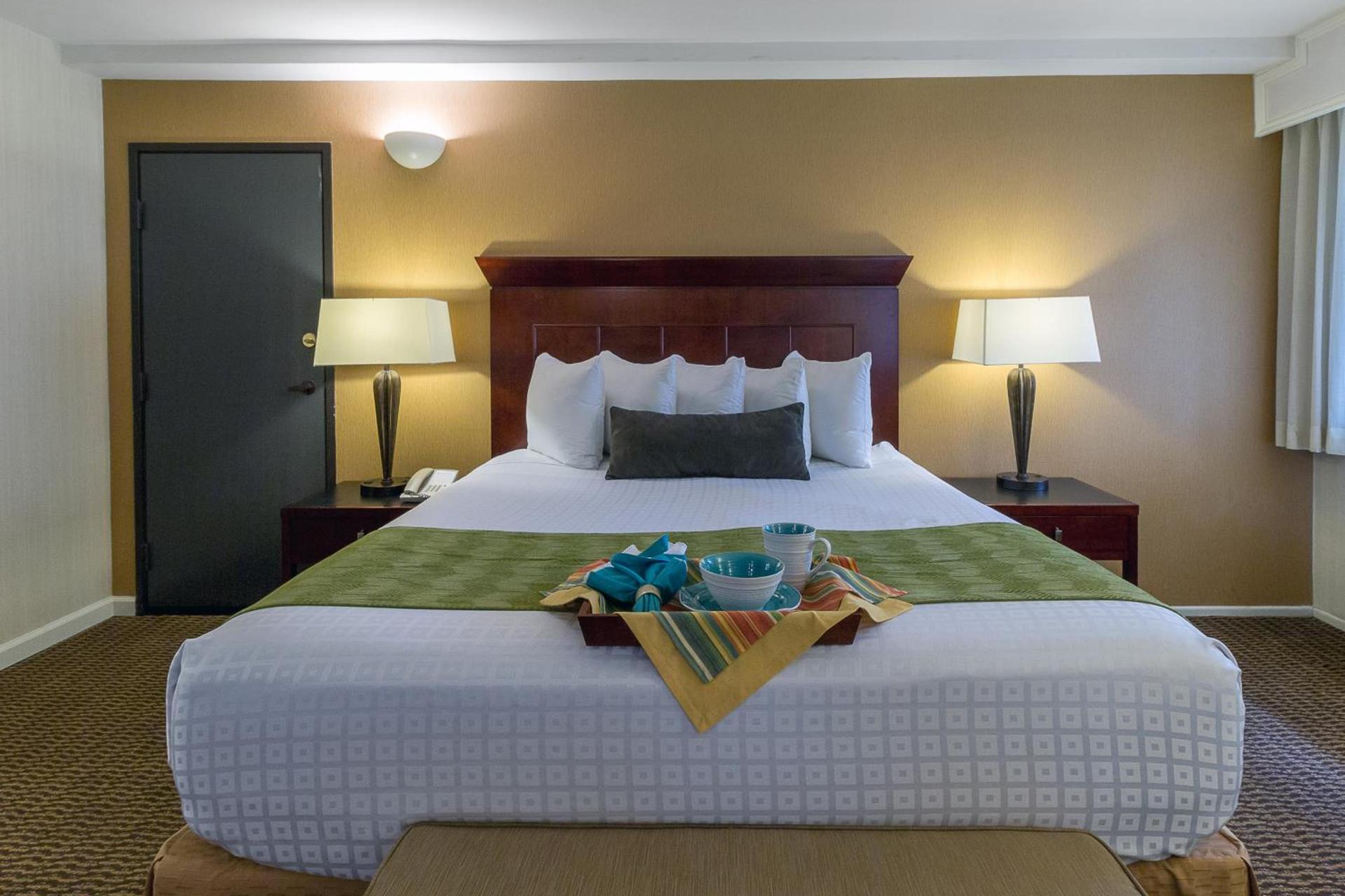 Best Western Plus Carpinteria Inn photo 100