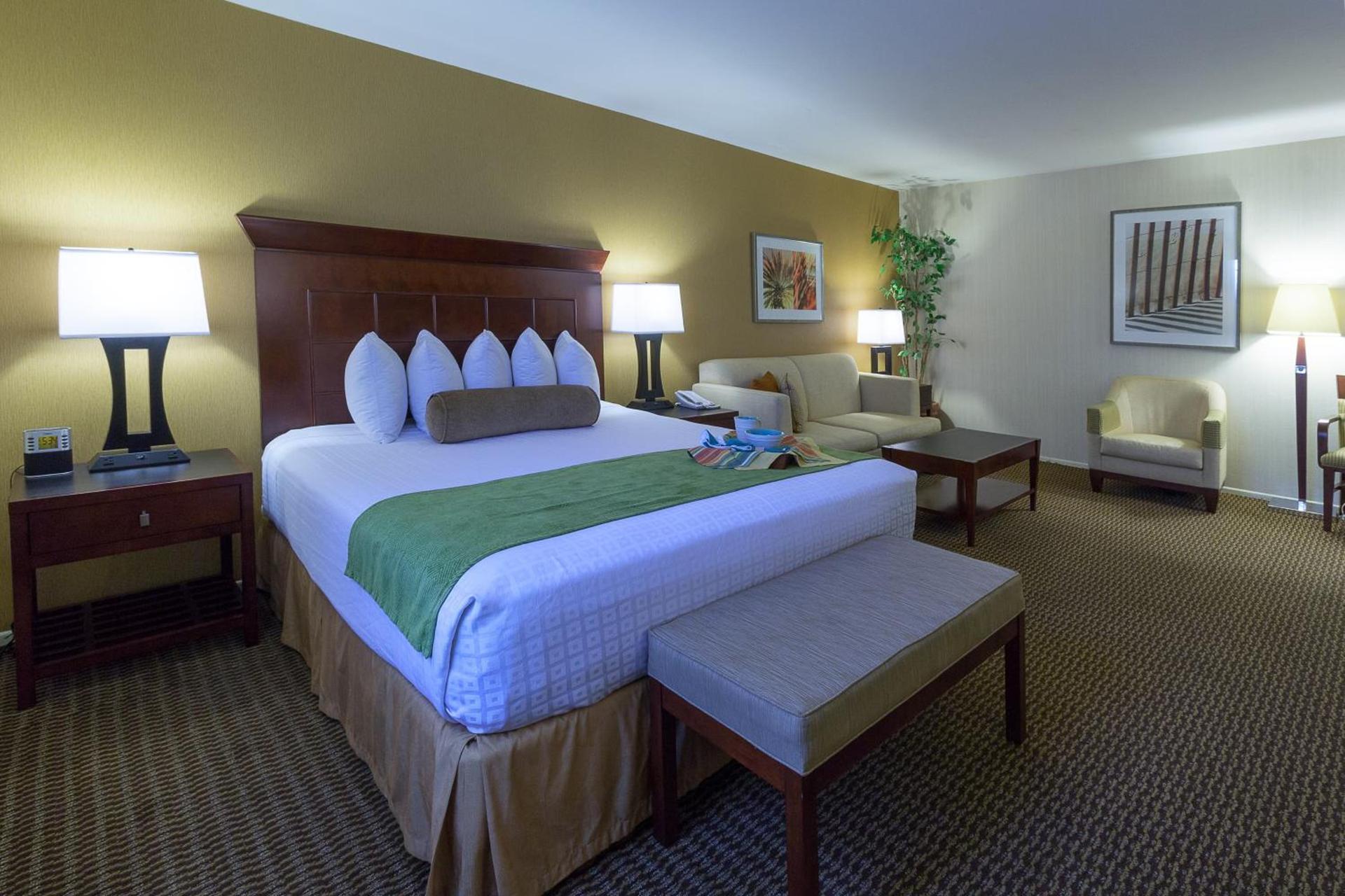 Best Western Plus Carpinteria Inn photo 95
