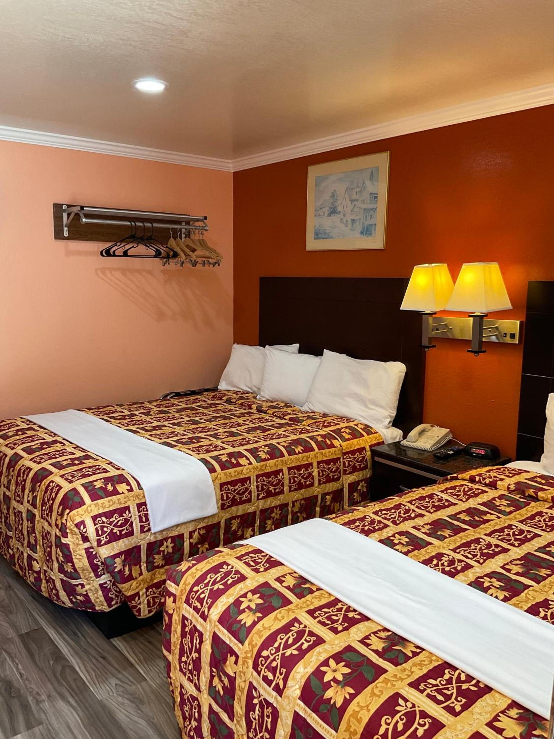 Budget Motel photo 31