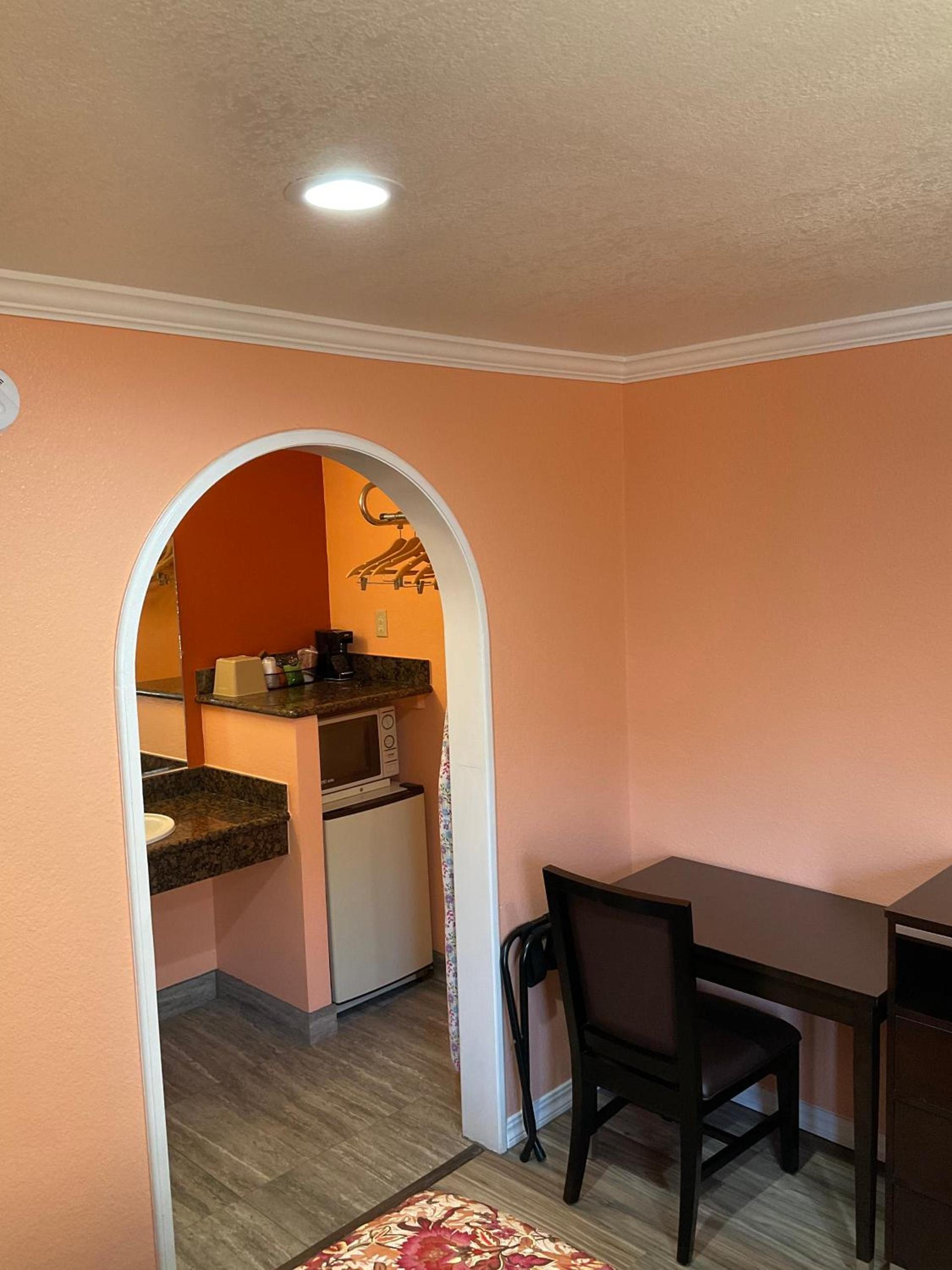Budget Motel photo 38