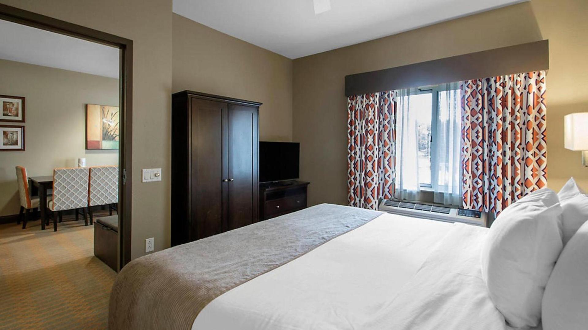 Bluegreen Vacations Odyssey Dells Resort photo 15