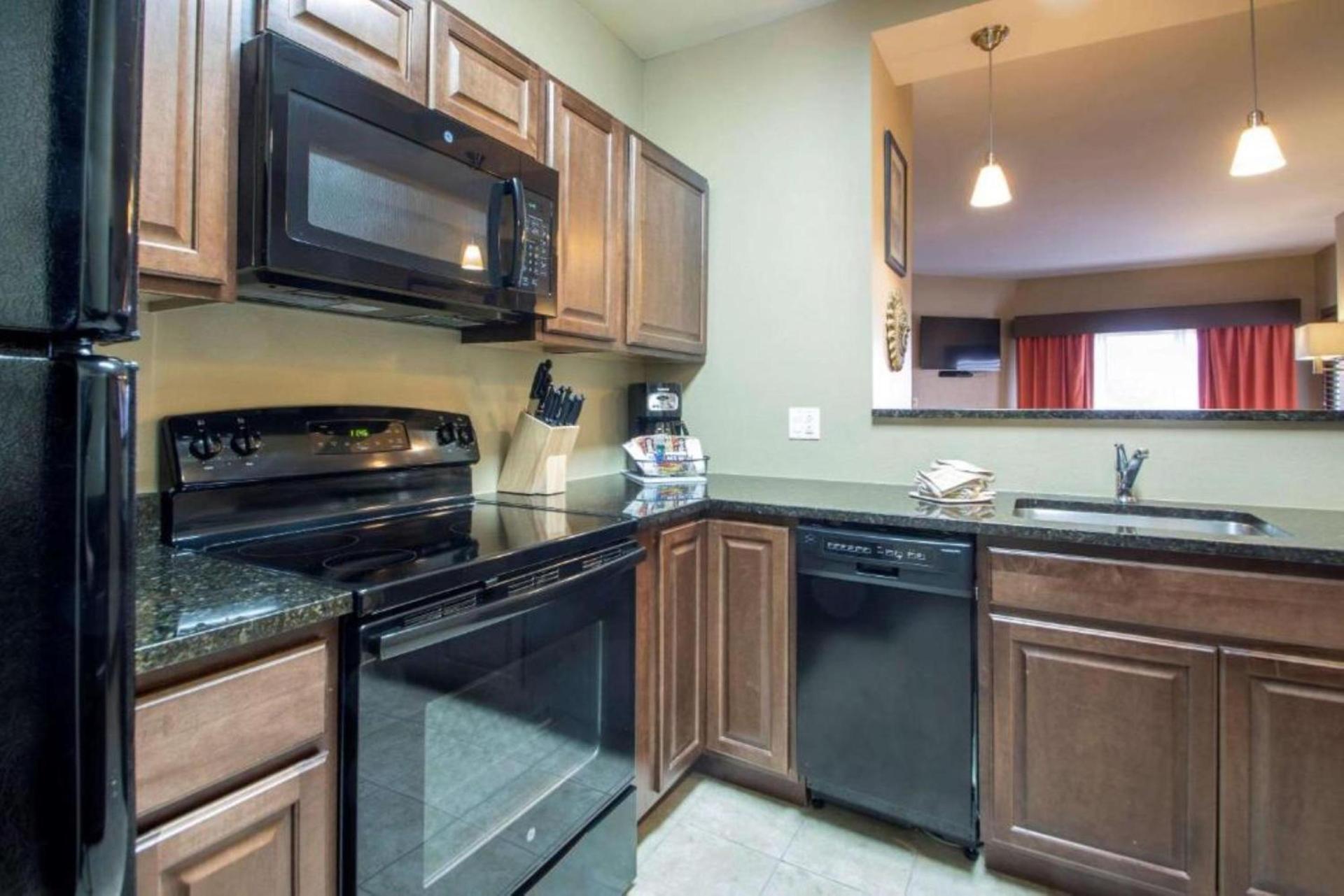 Bluegreen Vacations Odyssey Dells Resort photo 4