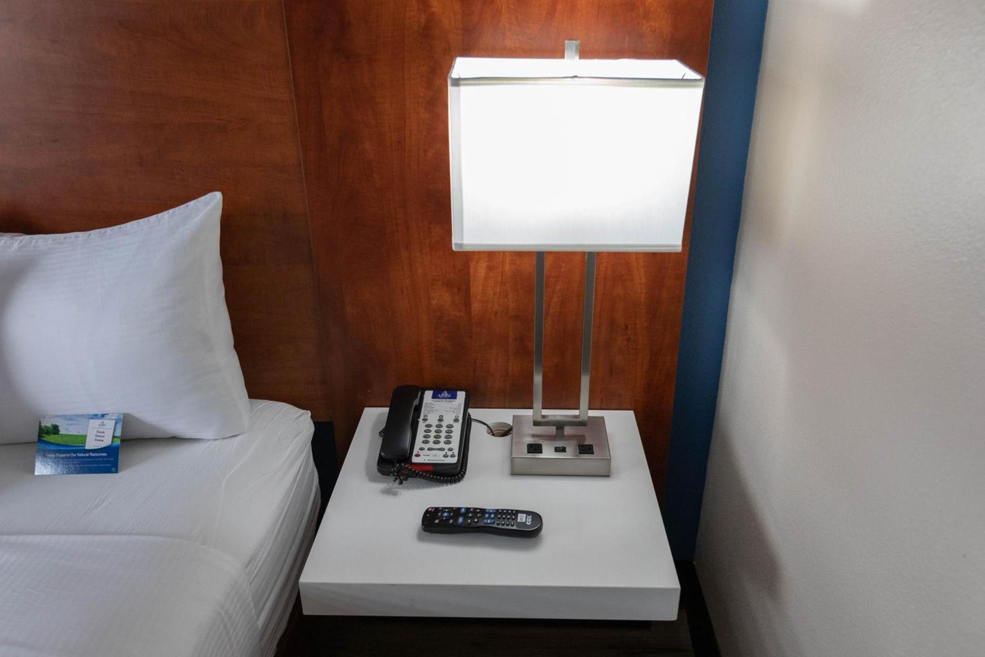 The Azure Hotel photo 6