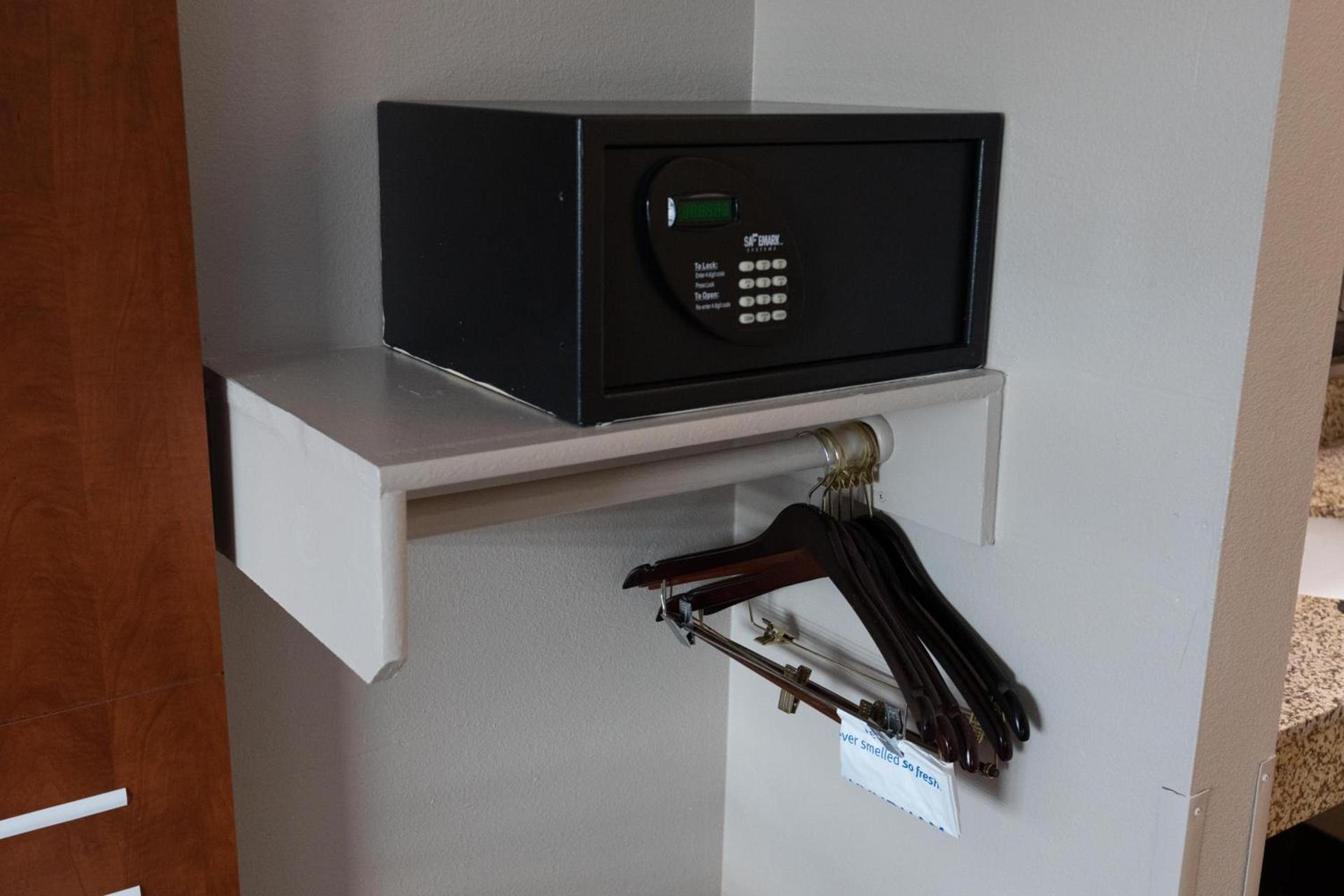 The Azure Hotel photo 31