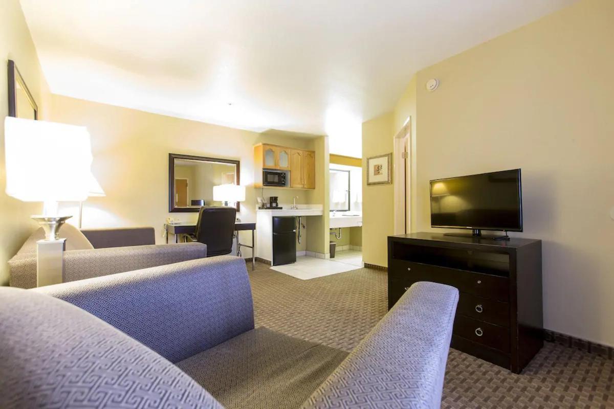 Hotel Silver Lake photo 25