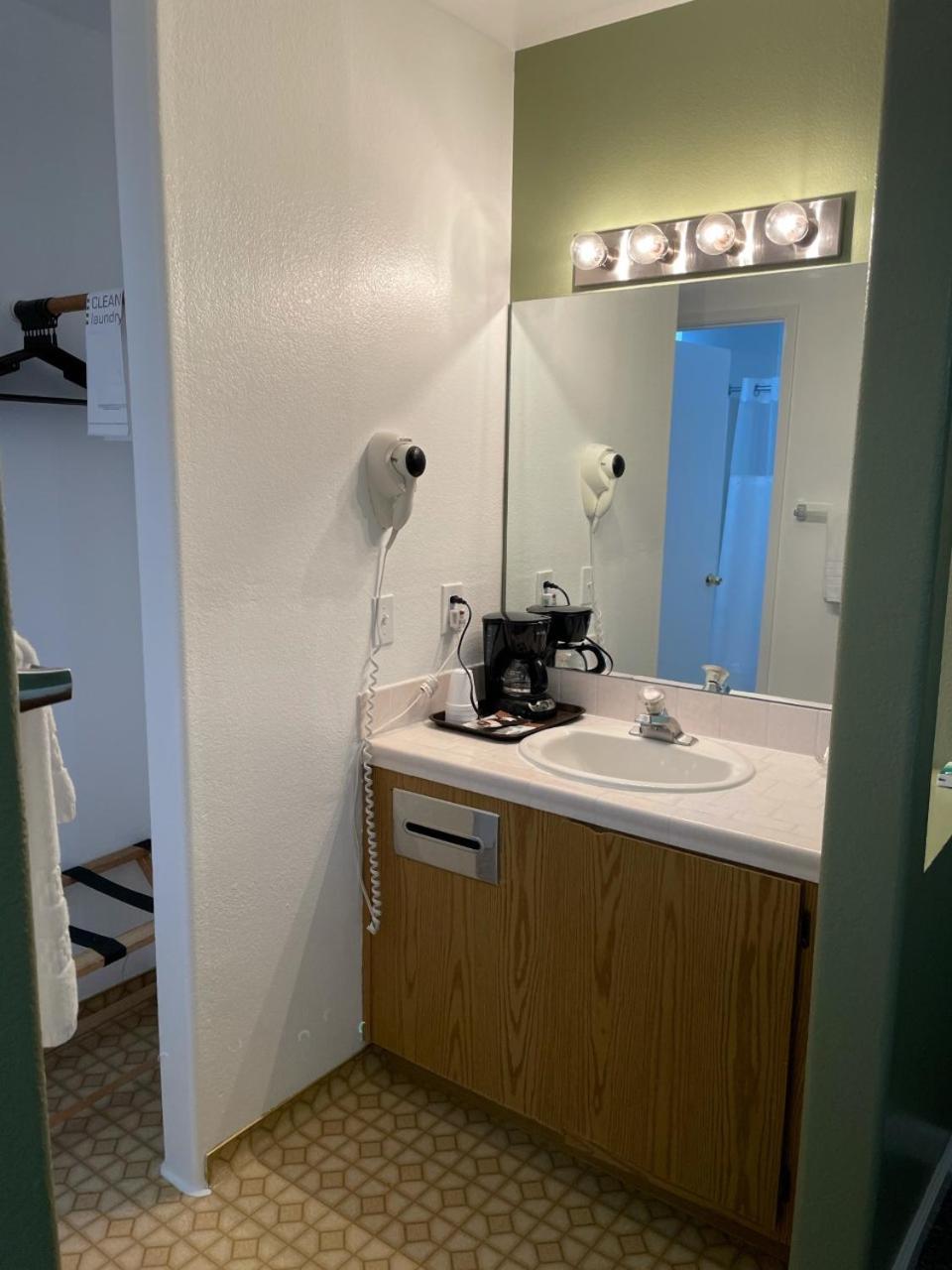 Murphey's Motel LLC photo 3