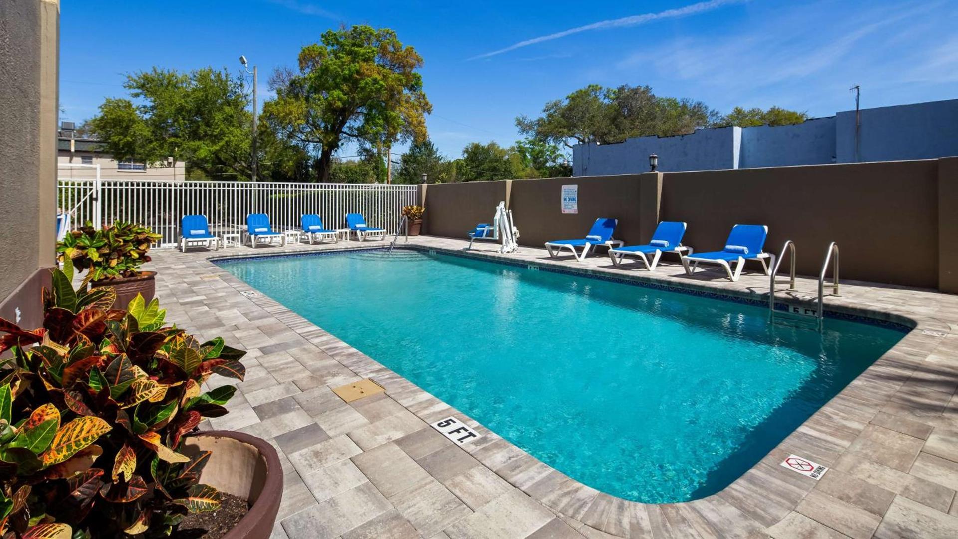 Best Western Tampa photo 2