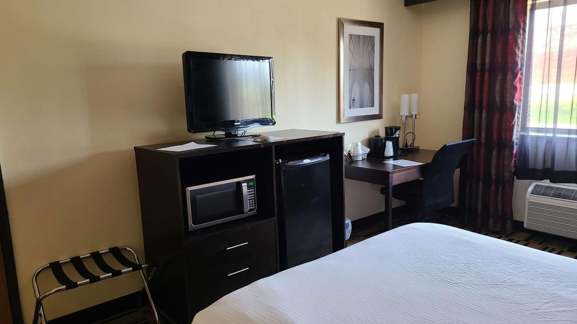 Best Western Shippensburg photo 19