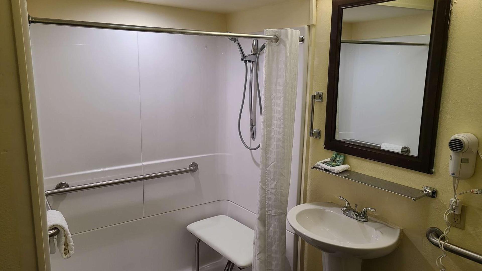 Best Western Shippensburg photo 24