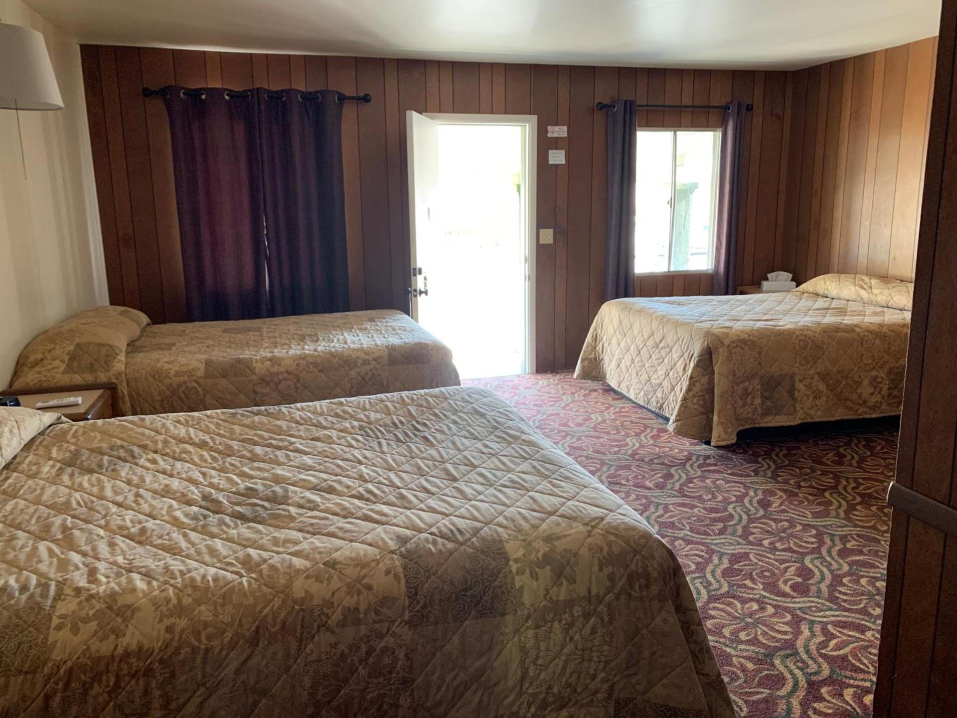 El Portal Motel photo 21