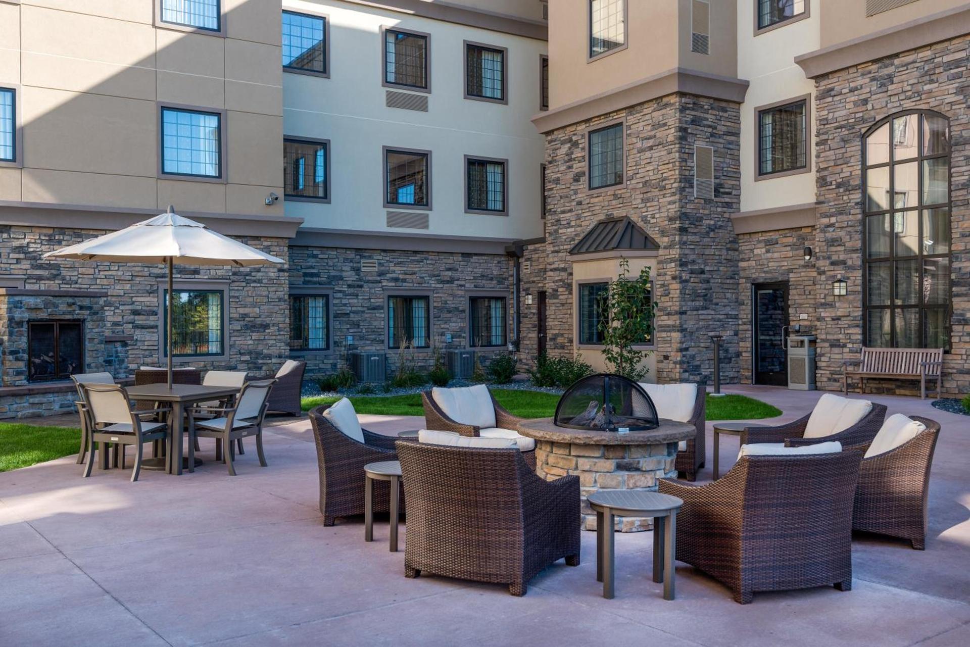 Staybridge Suites Eau Claire - Altoona by IHG photo 33
