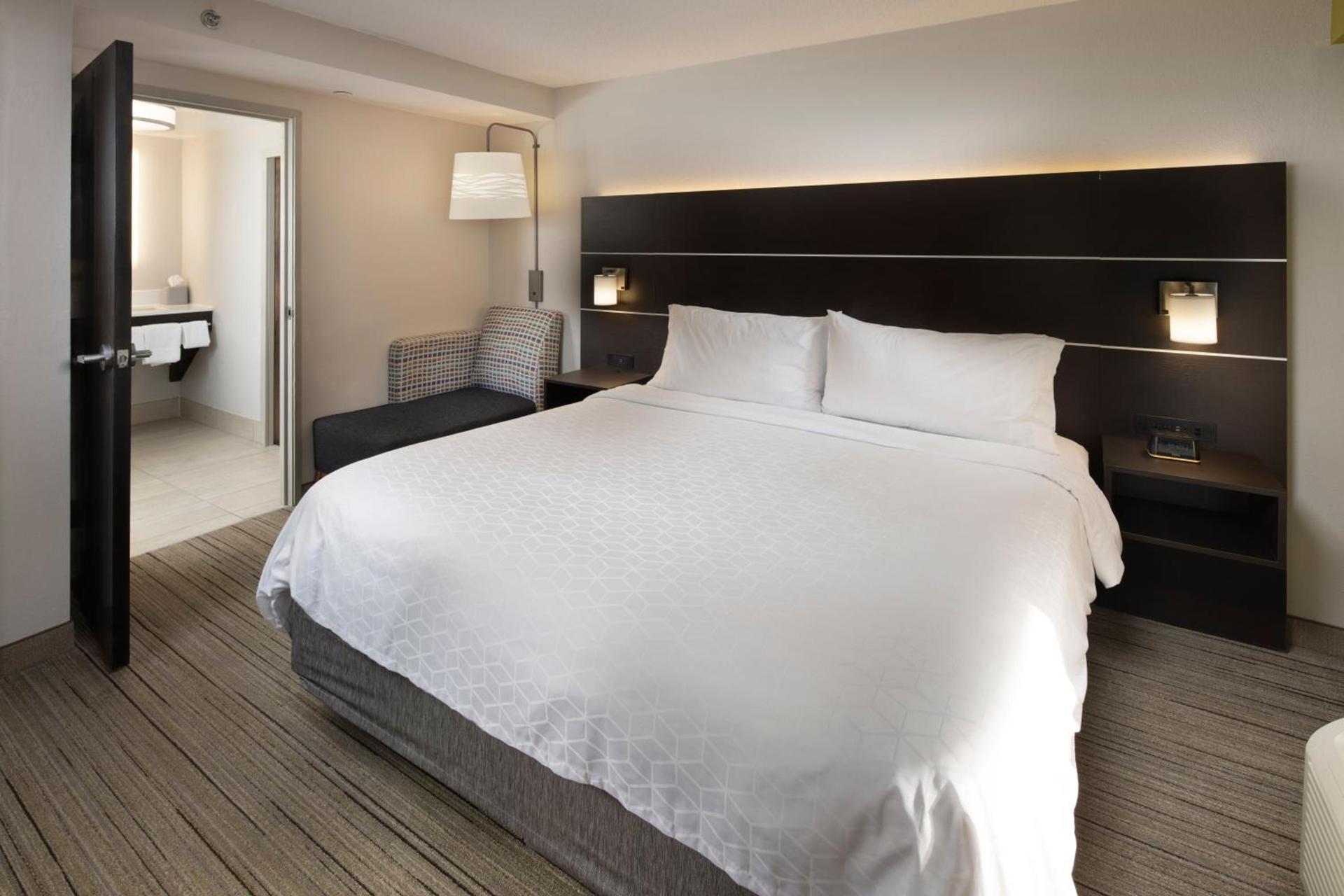 Holiday Inn Express Middlesboro by IHG photo 30