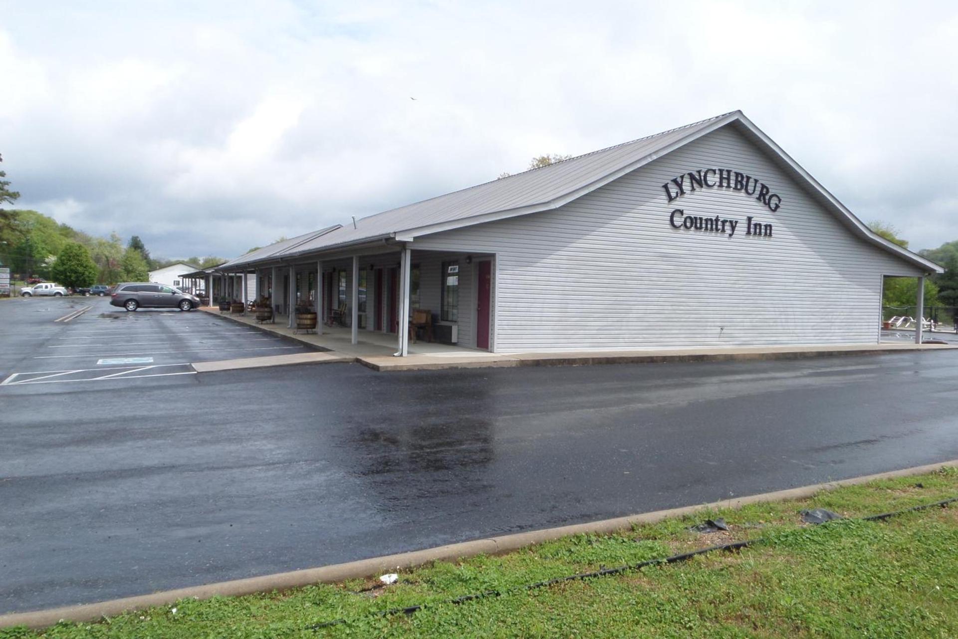 Lynchburg Country Inn photo 19