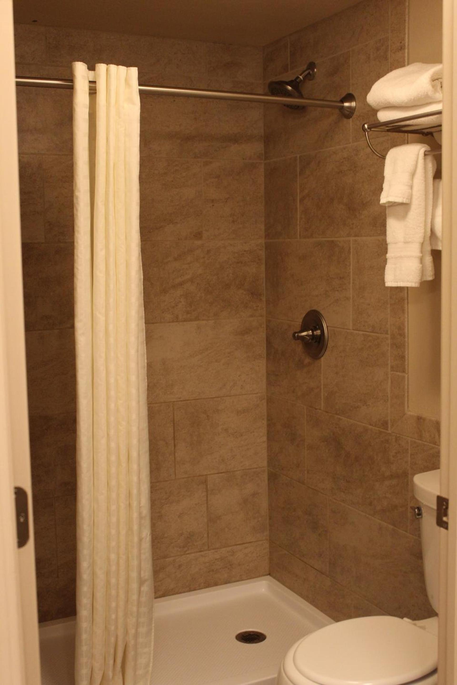 Best Western Plus Concord Inn photo 56
