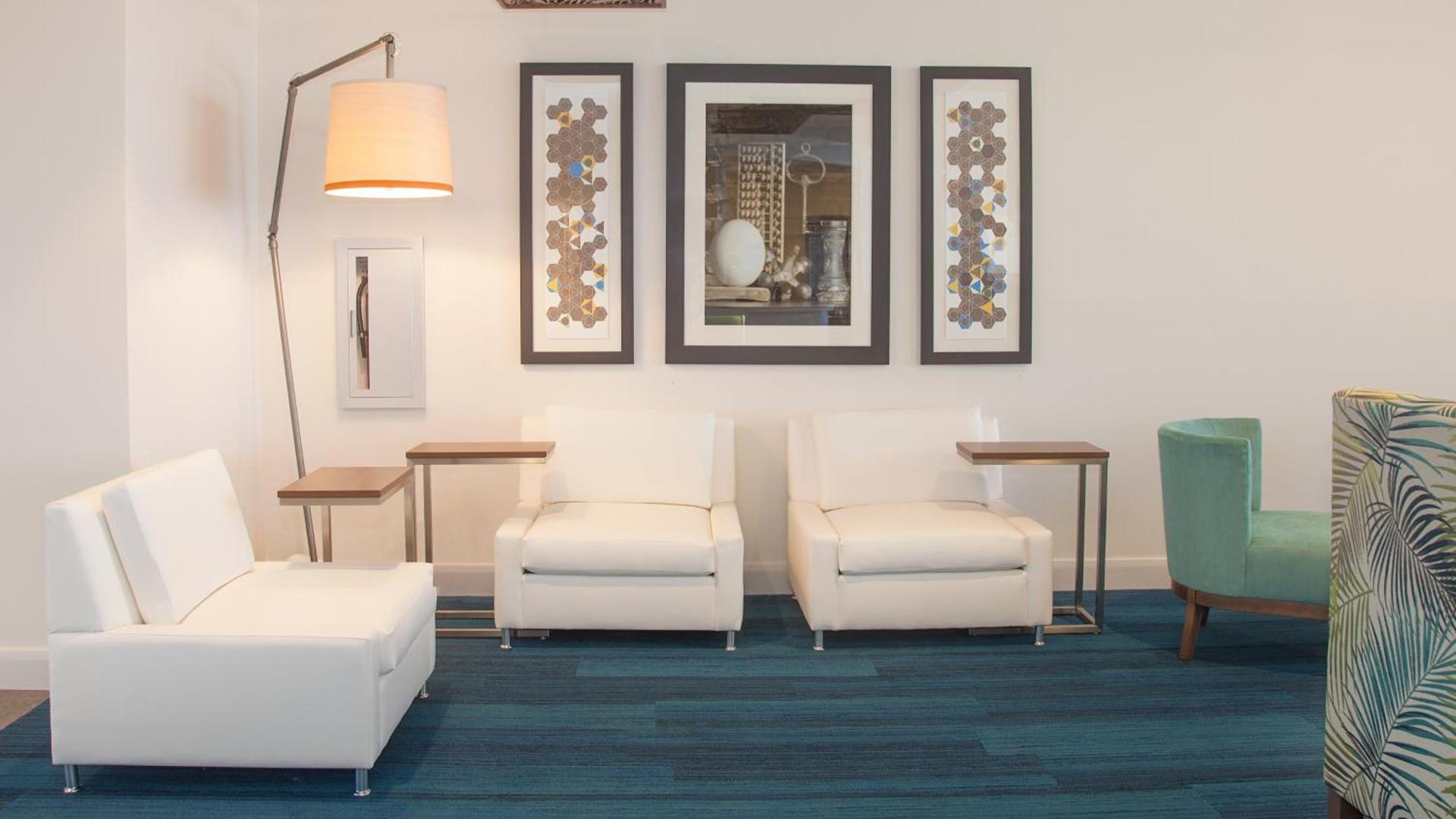 Holiday Inn Express & Suites Panama City Beach - Beachfront by IHG photo 36