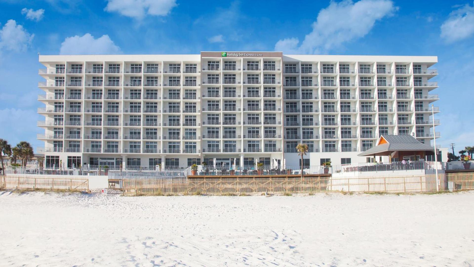 Holiday Inn Express & Suites Panama City Beach - Beachfront by IHG photo 9