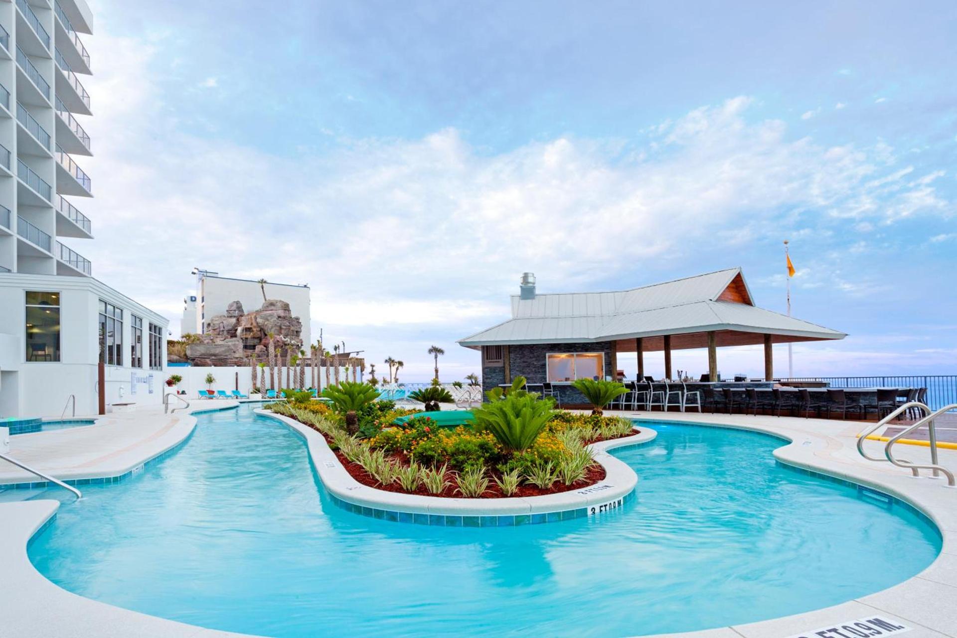 Holiday Inn Express & Suites Panama City Beach - Beachfront by IHG photo 2