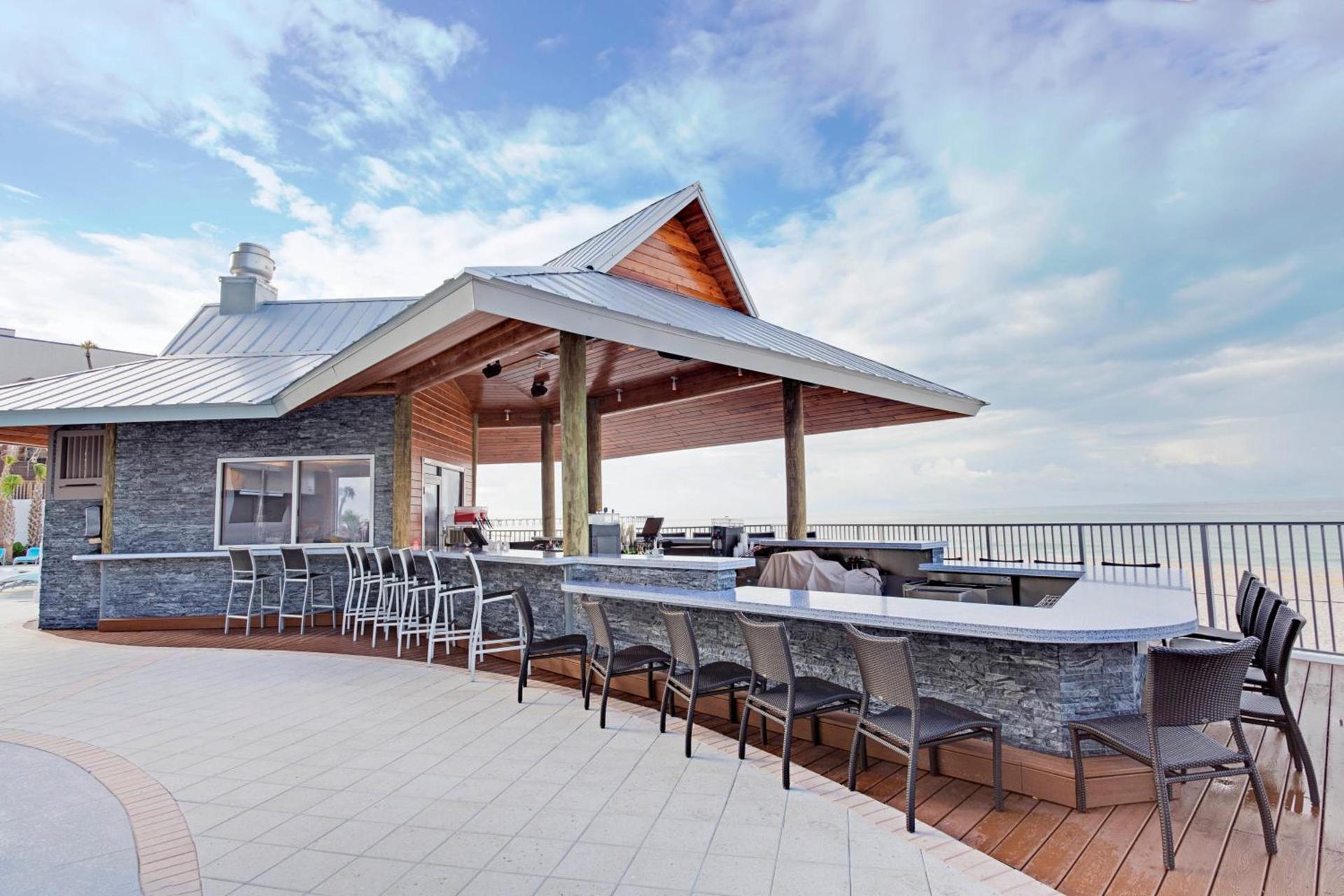 Holiday Inn Express & Suites Panama City Beach - Beachfront by IHG photo 81