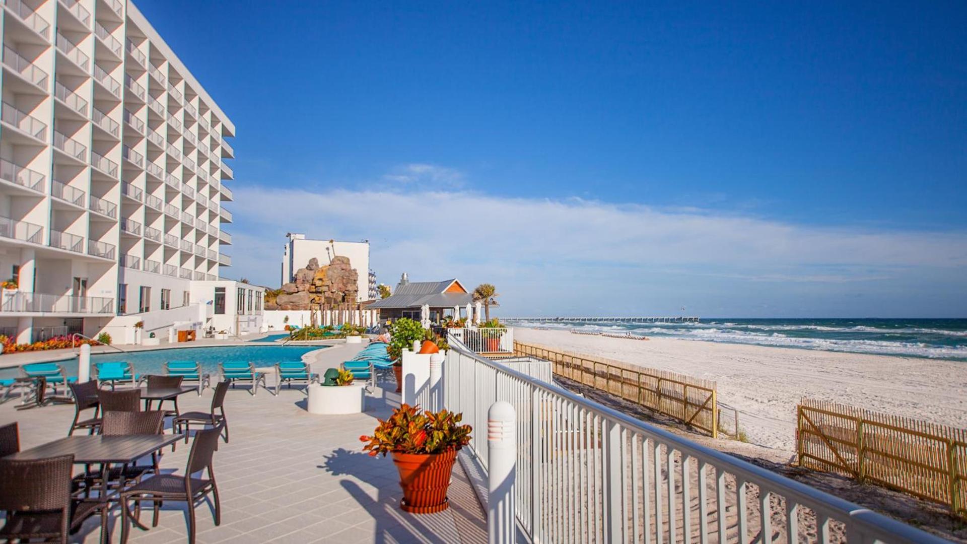 Holiday Inn Express & Suites Panama City Beach - Beachfront by IHG photo 67