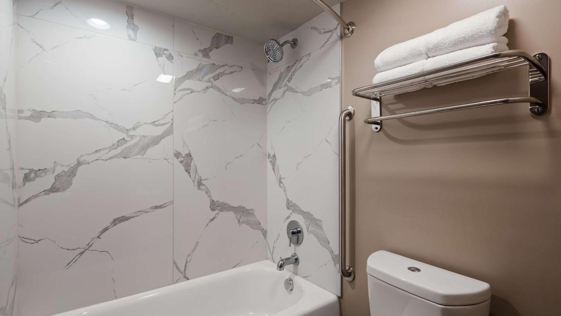 SureStay Hotel by Best Western Jasper photo 17