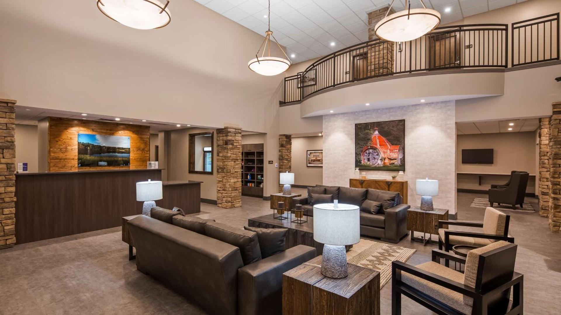 Best Western Plus Lawrenceburg photo 2