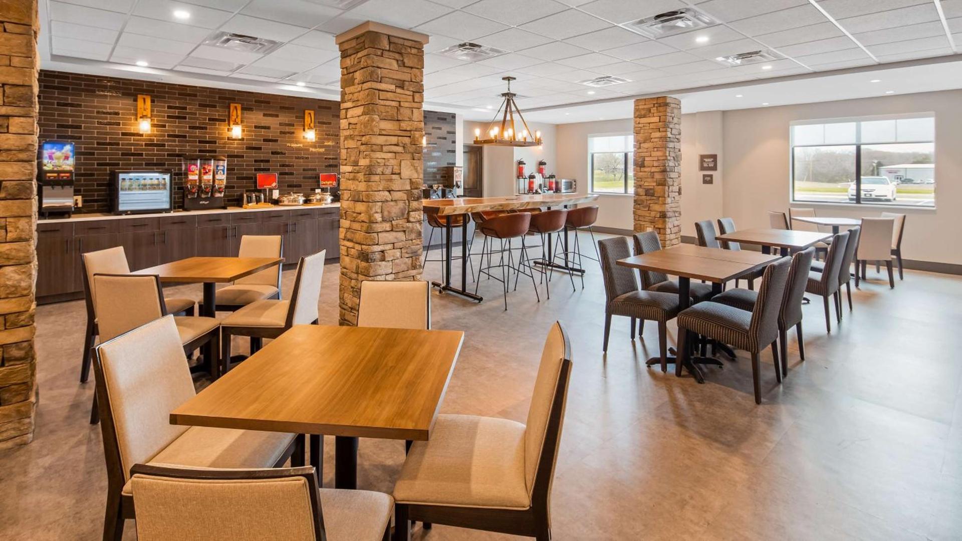 Best Western Plus Lawrenceburg photo 21