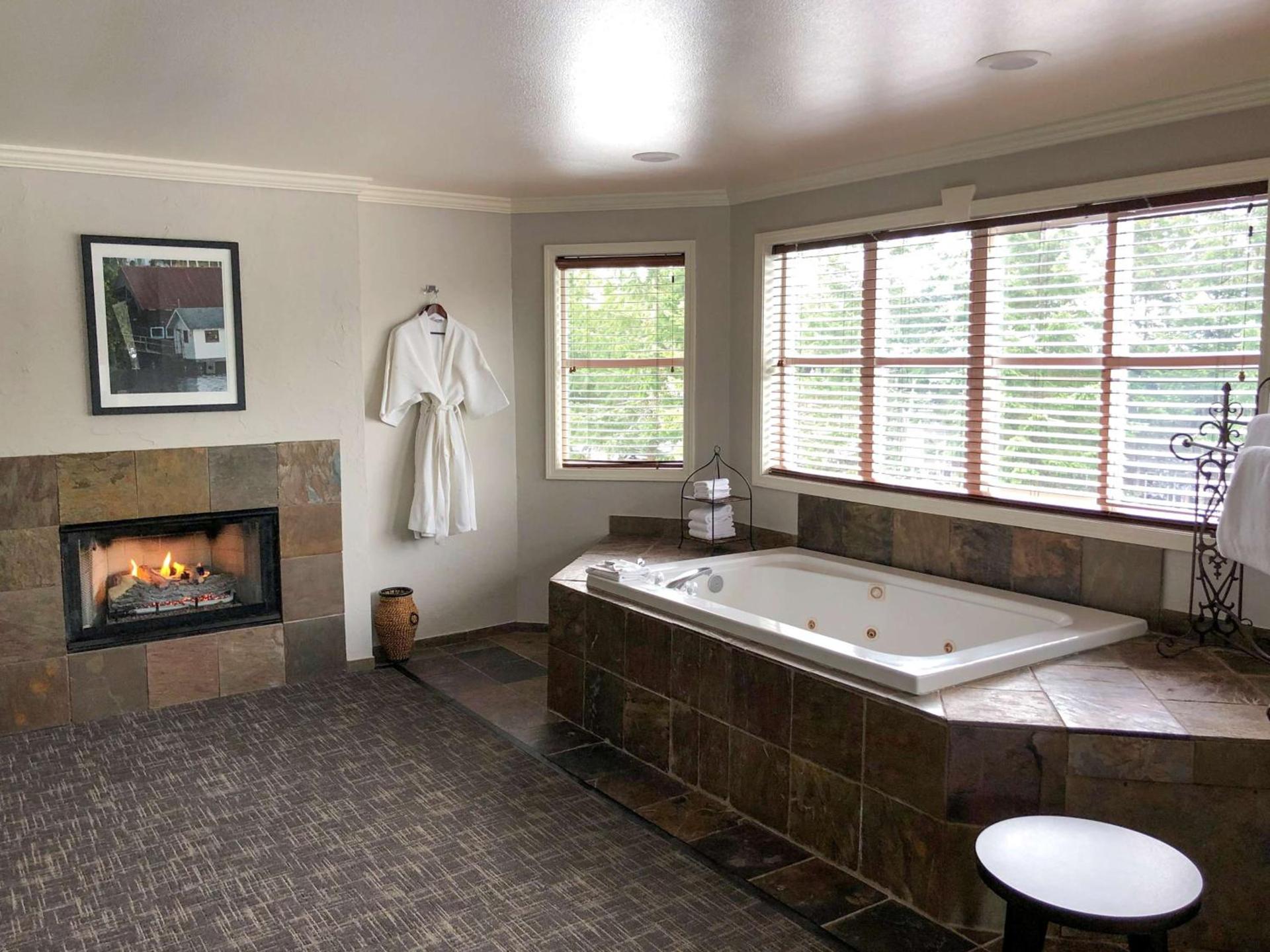 Best Western Wesley Inn & Suites photo 4