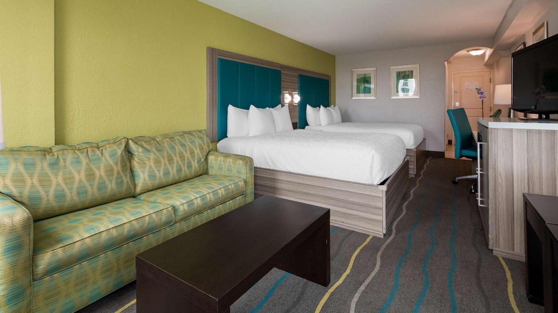 Best Western Plus Oceanside Inn photo 33