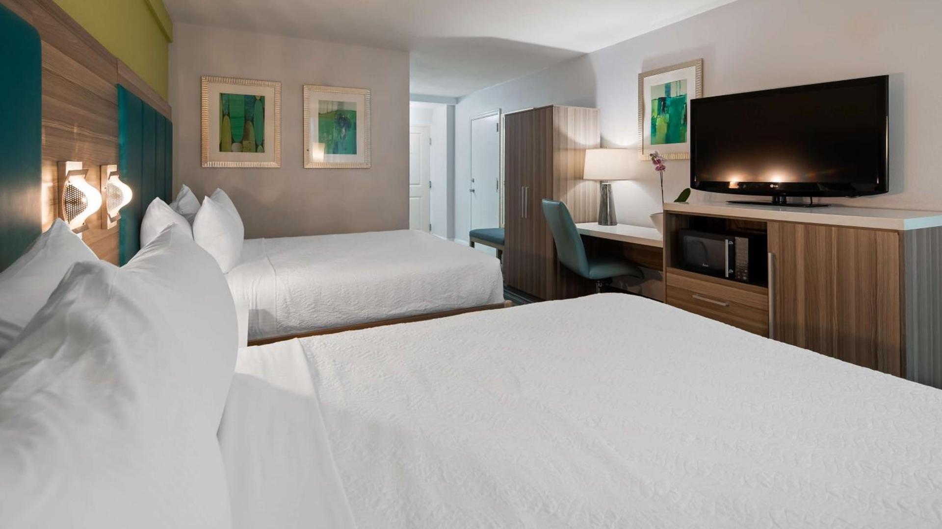 Best Western Plus Oceanside Inn photo 32