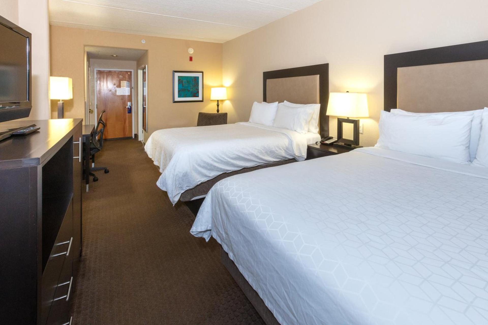 Holiday Inn Express Hotel & Suites Jacksonville Airport by IHG photo 21