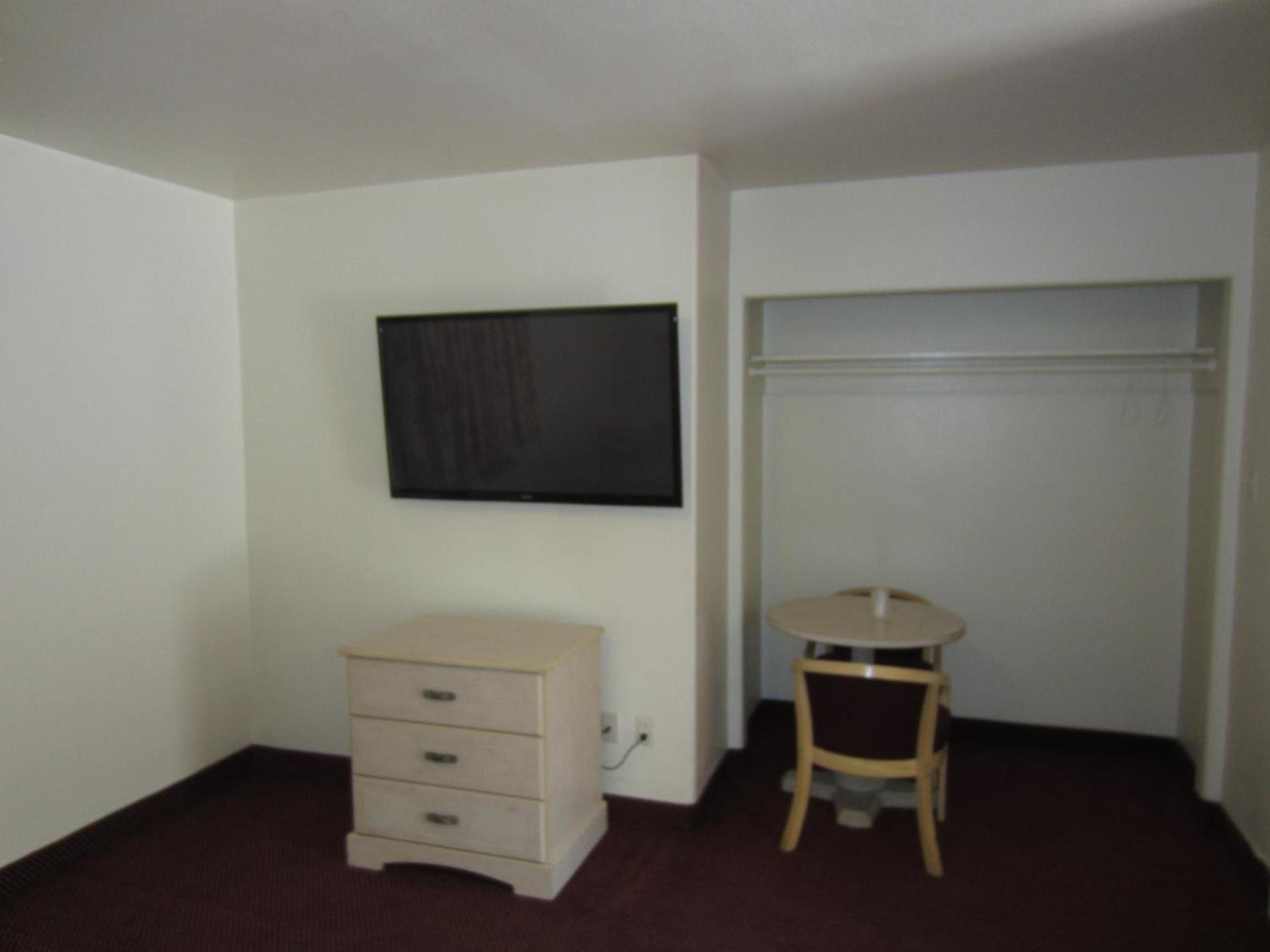Tropico Motel photo 9