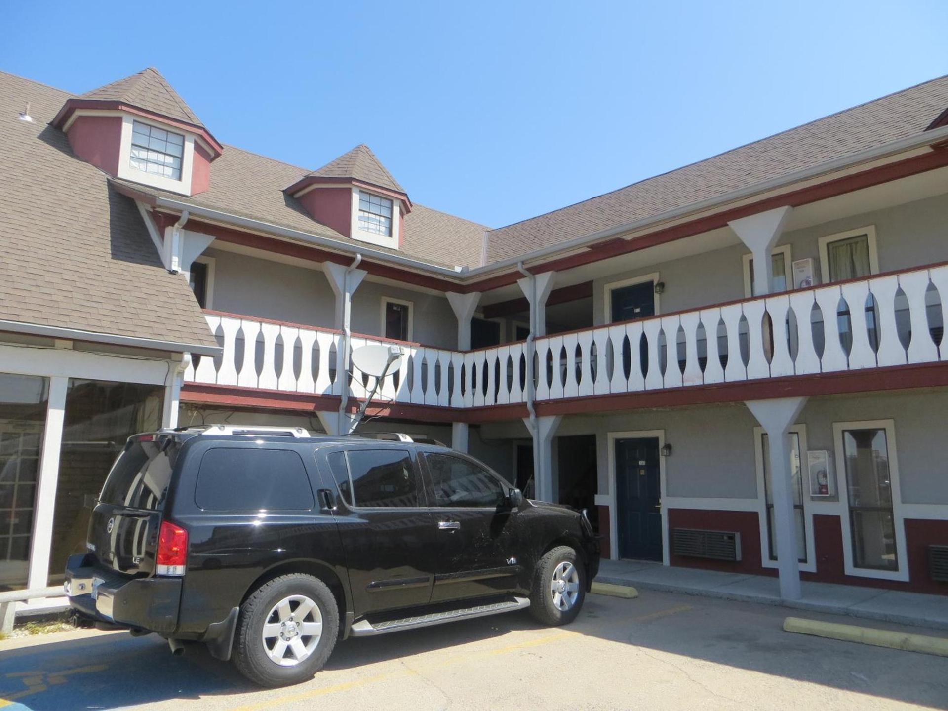 Executive Inn Wichita photo 10