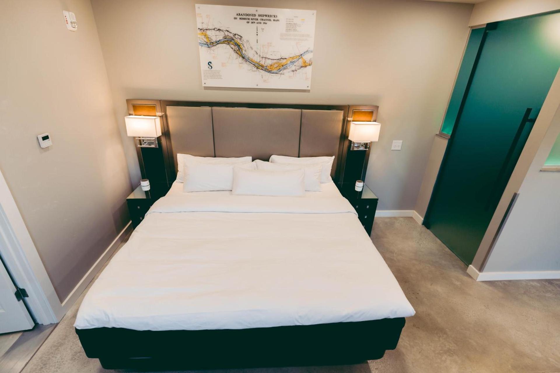 River Sirens Hotel-Contactless Check in Hotel photo 62