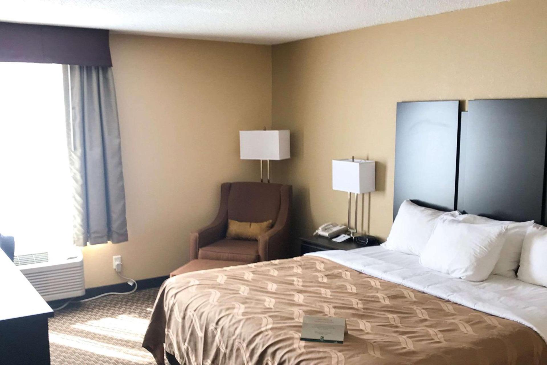 Quality Inn & Suites Mendota near I-39 photo 9