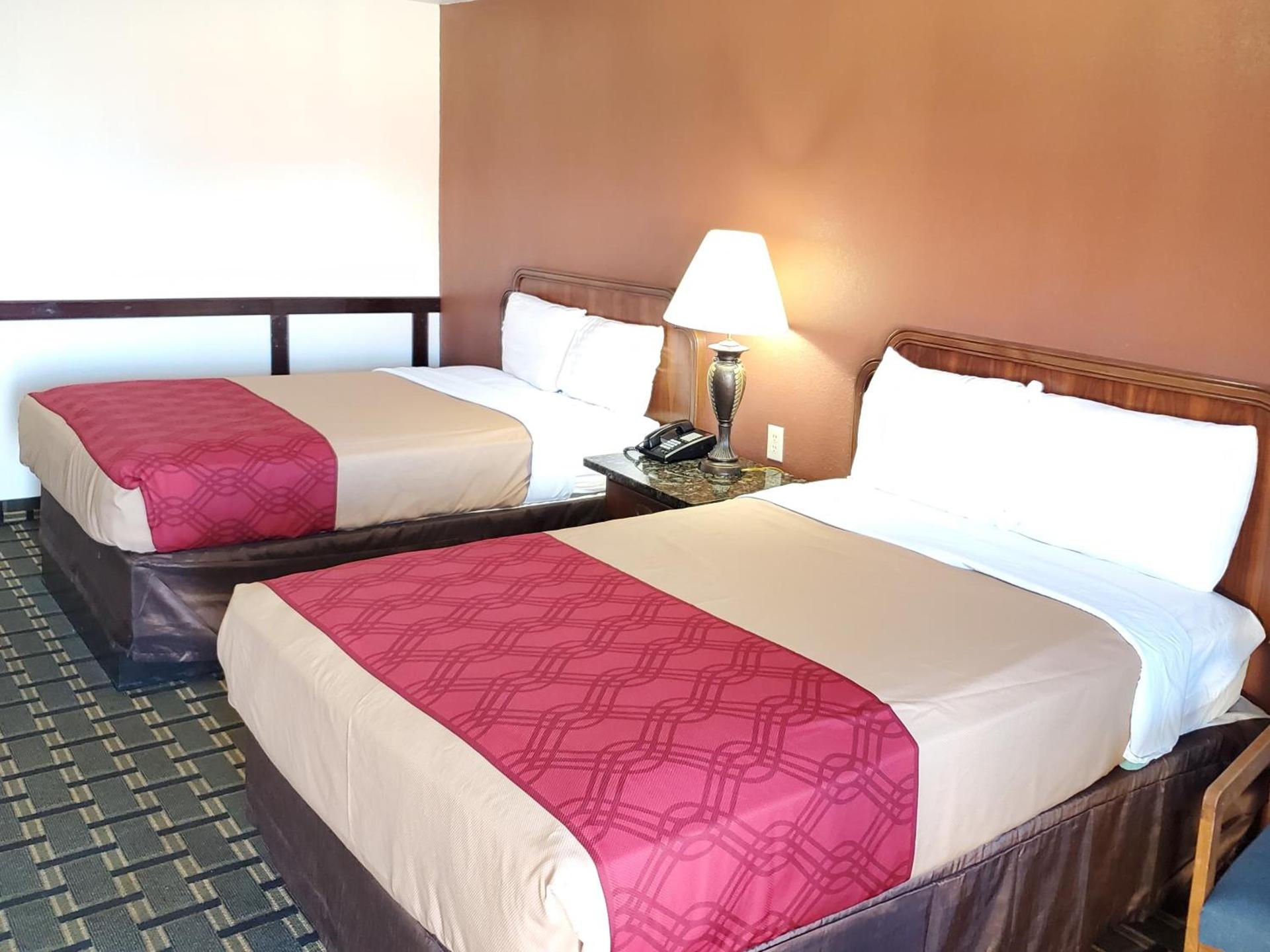Route 66 Inn photo 24