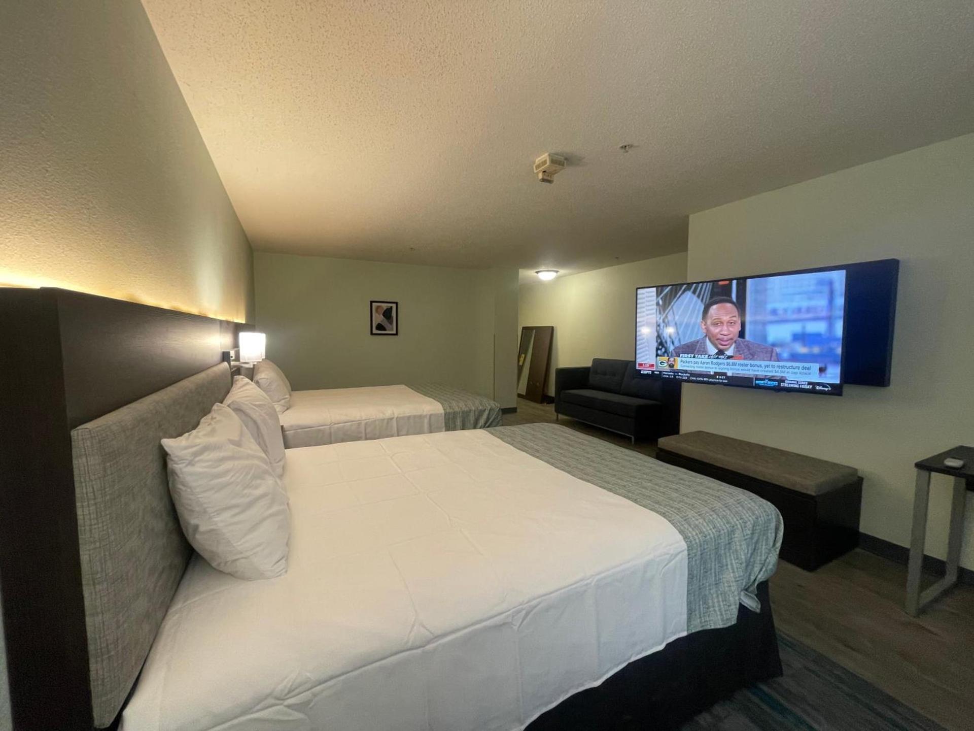 Wingate by Wyndham Waldorf - Washington DC Area photo 61