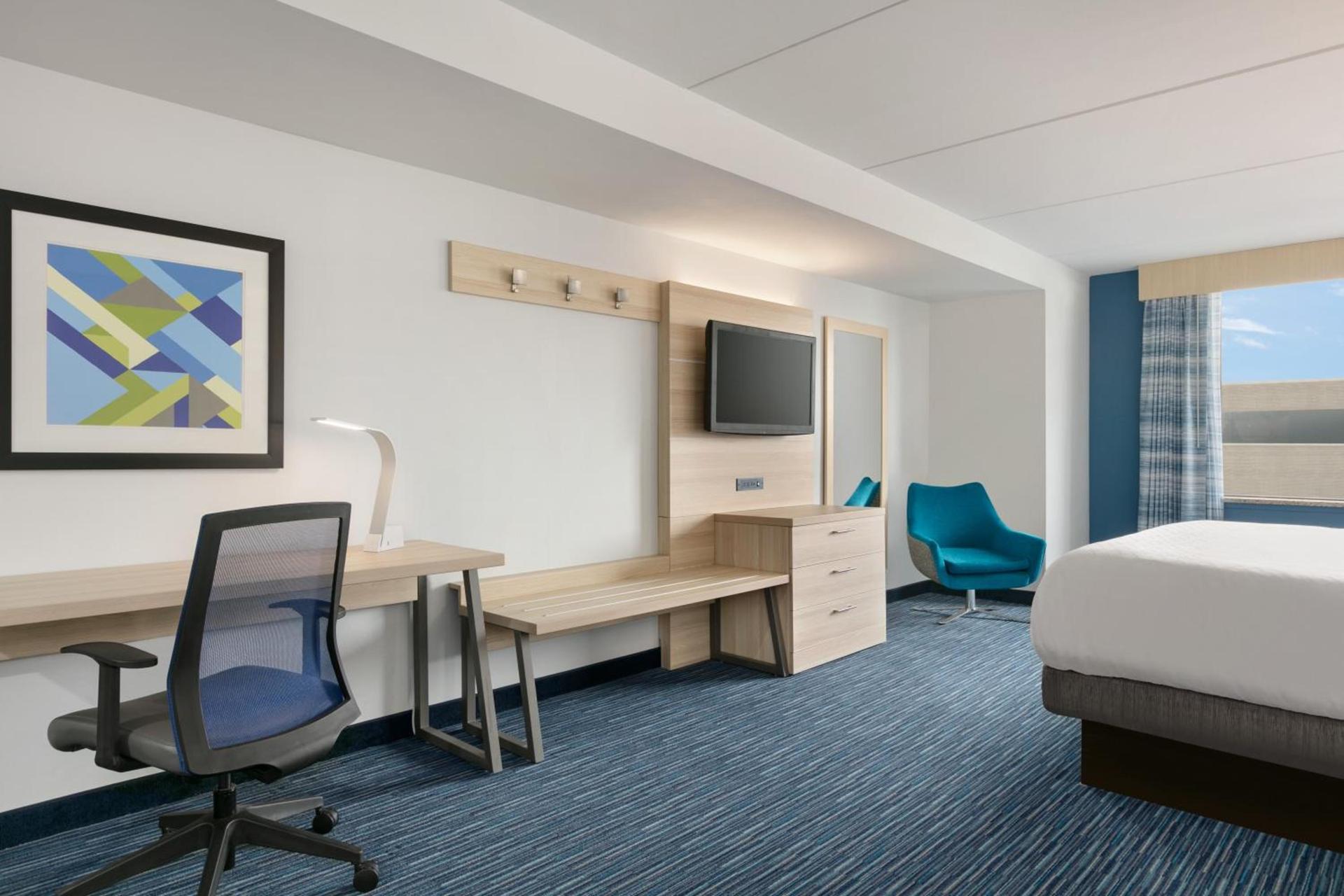Holiday Inn Express Hotel & Suites Norfolk Airport by IHG photo 75