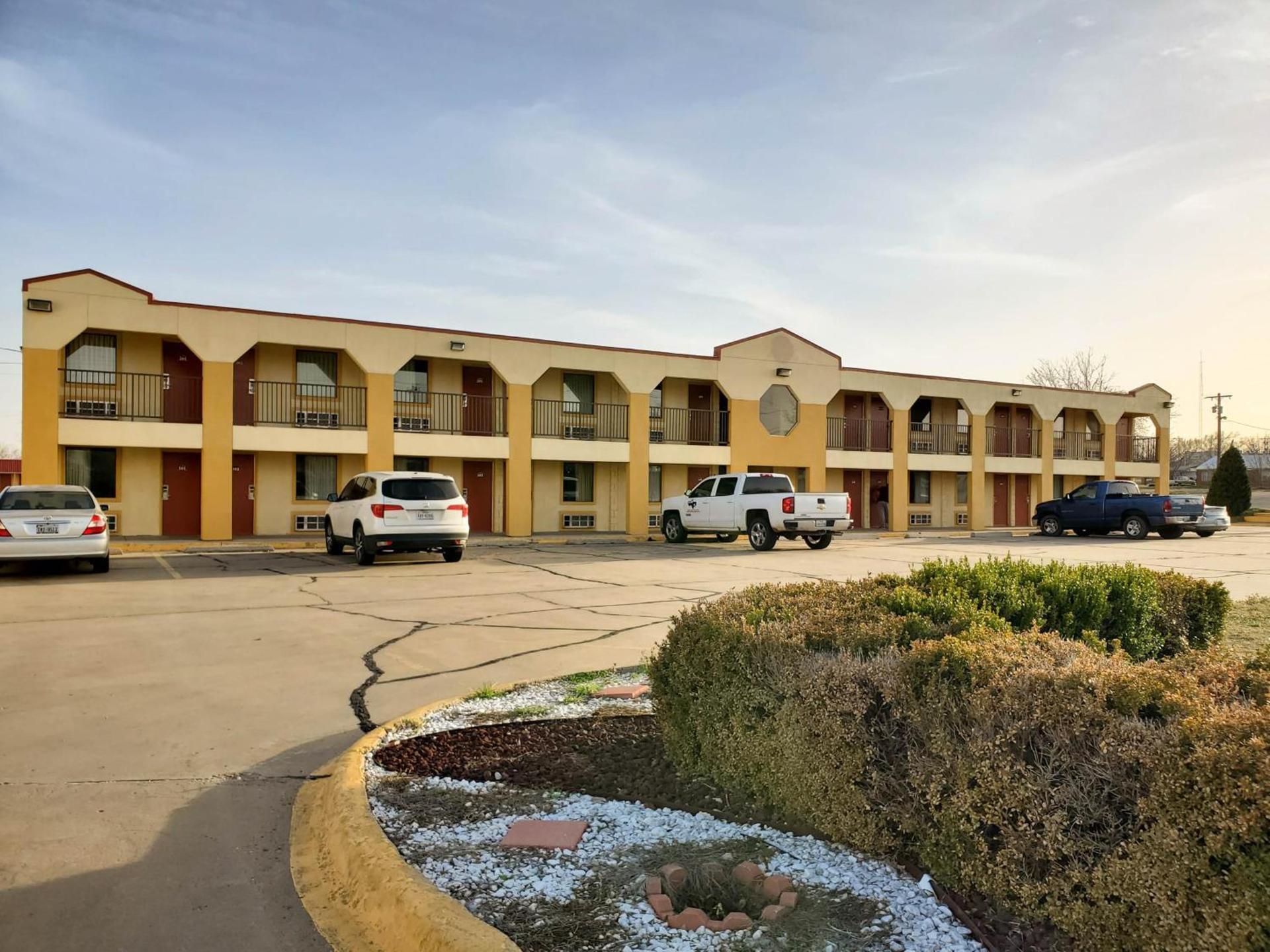 Motel 6 Shamrock TX photo 21
